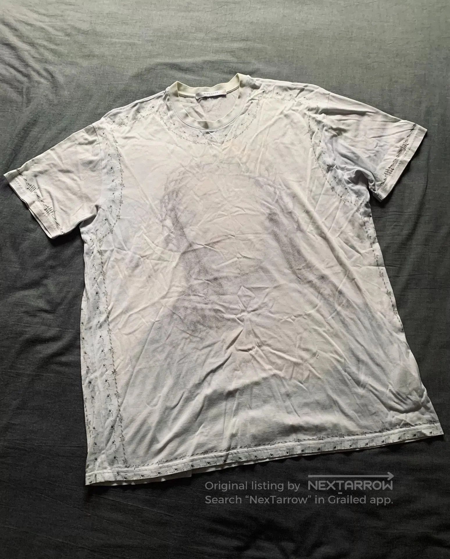 Givenchy Givenchy White Printed Short. Size US S / EU 44-46 / 1 - 1 Thumbnail