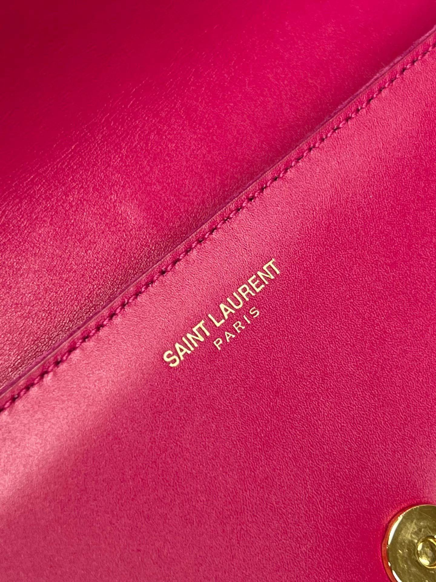 Saint Laurent Paris YSL Saint Laurent Magenta Flap Clutch K15 Size ONE SIZE - 4 Thumbnail