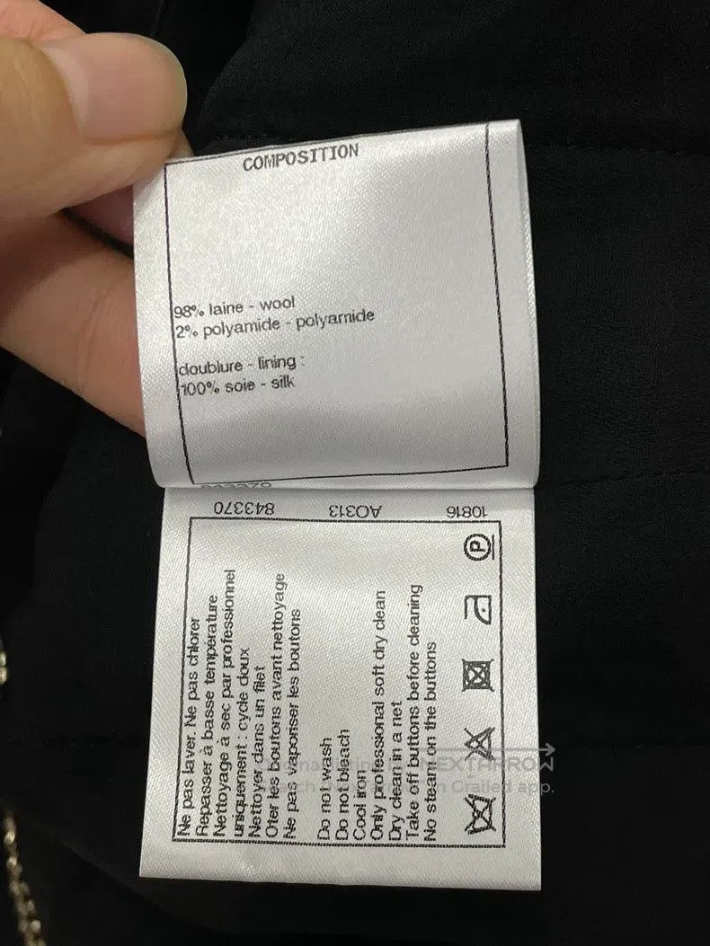 Chanel Chanel Kangpeng Street Series Black Gold V-neck Four-pocke Size S / US 4 / IT 40 - 6 Thumbnail