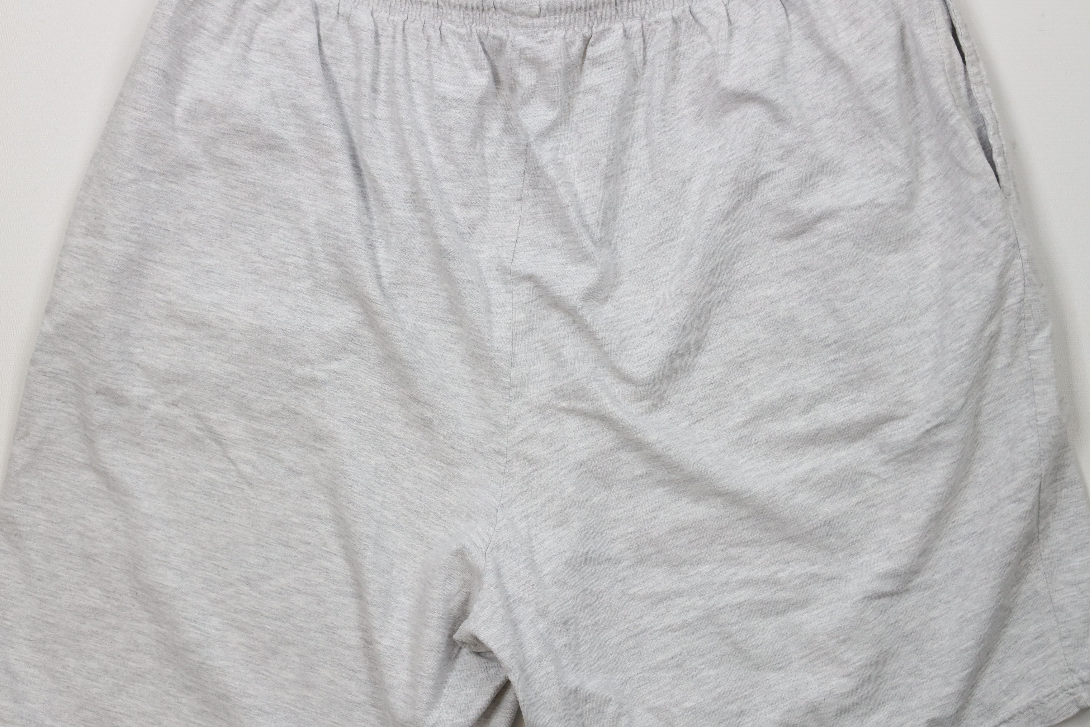 Vintage Vintage 90s Streetwear Heavyweight Above Knee Shorts Gray Size US 36 / EU 52 - 11 Thumbnail