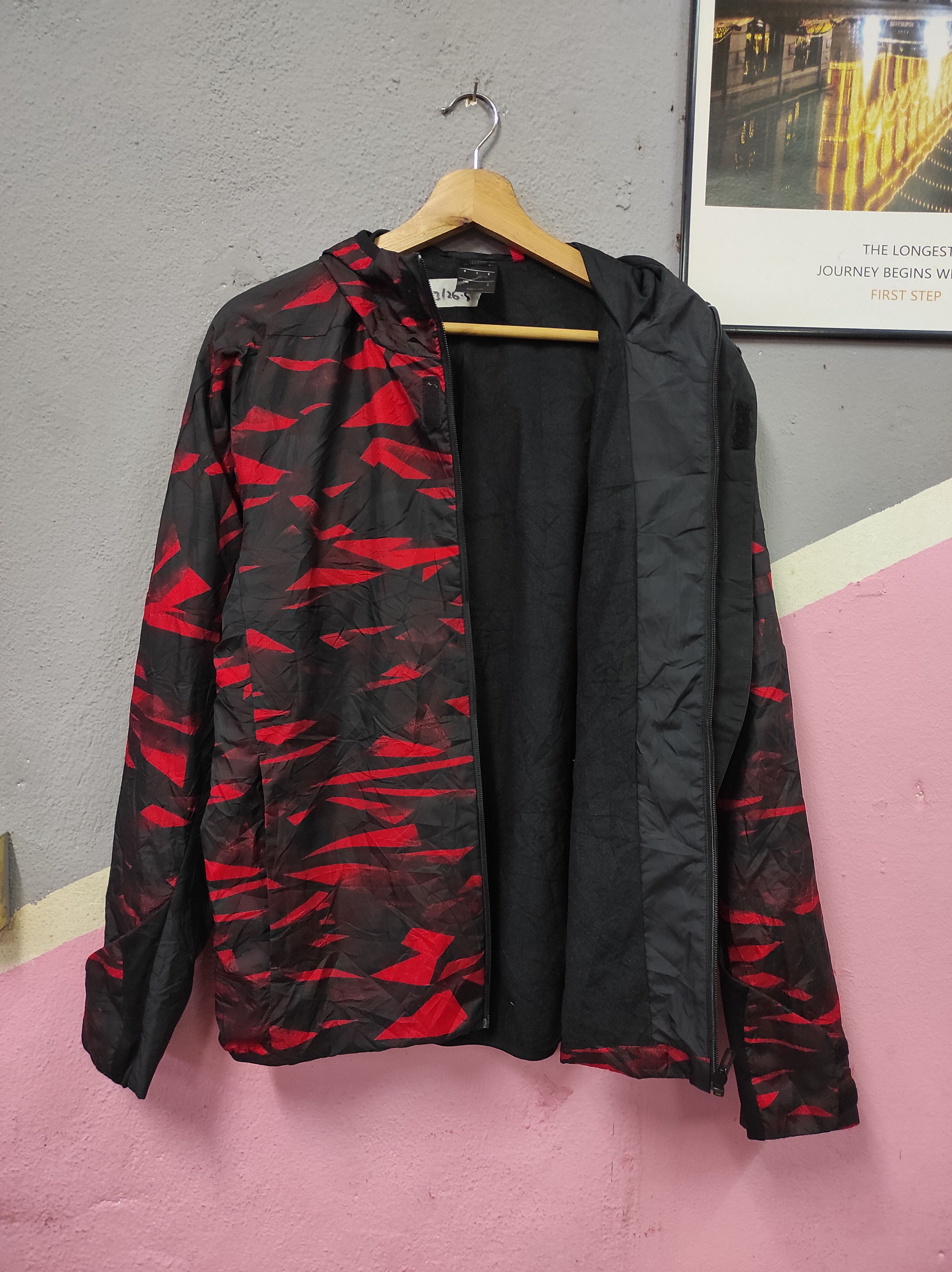 Adidas ADIDAS 5APSFT THREE STRIPES CAMOUFLAGE LIGHT JACKET HOODED Size US M / EU 48-50 / 2 - 3 Thumbnail