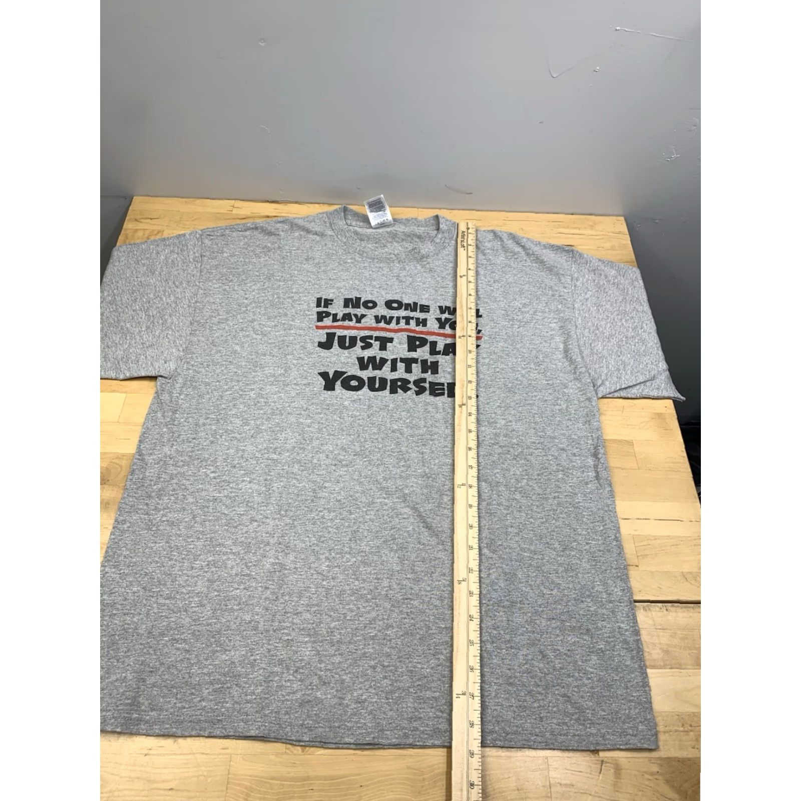 Delta VINTAGE Delta Just Play With Yourself Shirt Mens XL Gray T-Shirt Funny Humor Y2K 11682 Size US XL / EU 56 / 4 - 4 Thumbnail