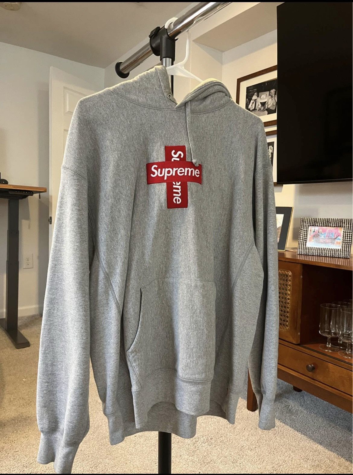 Supreme Cross logo supreme hoodie Size US L / EU 52-54 / 3 - 1 Thumbnail