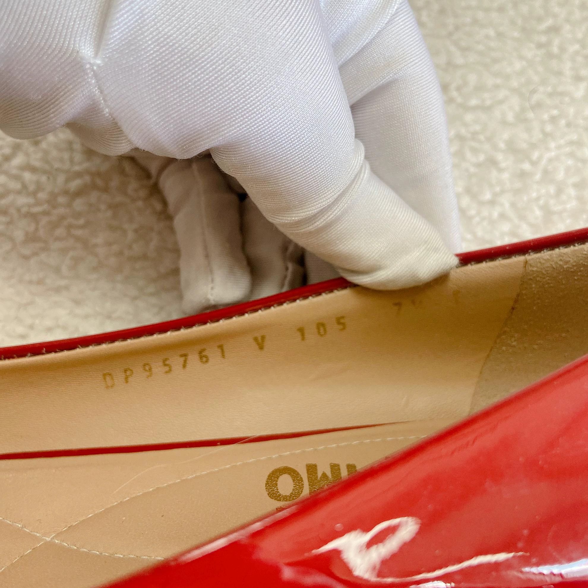 Salvatore Ferragamo Ferragamo Red Patent Leather Flats 37.5 0991 Size US 7 / IT 37 - 8 Thumbnail
