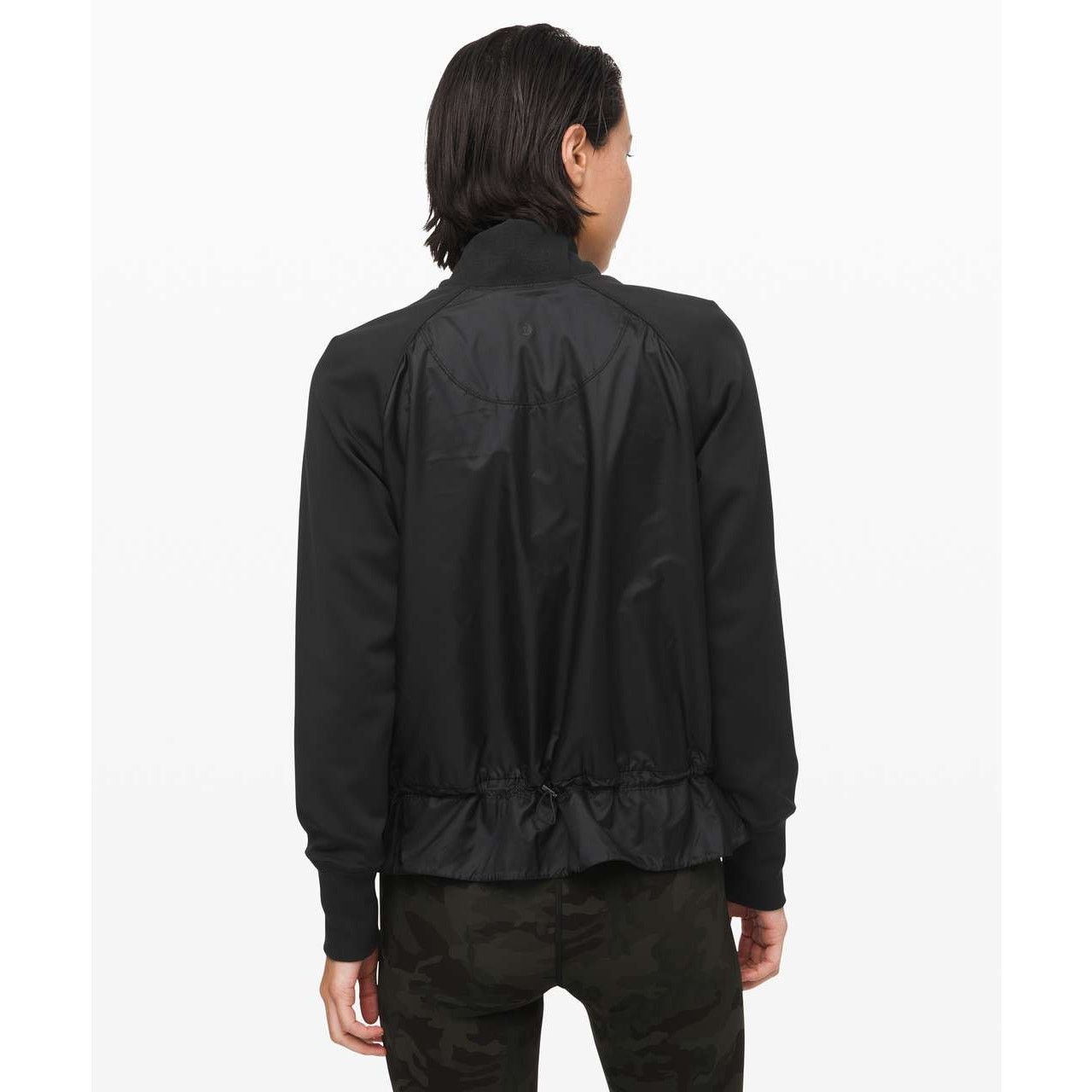 Lululemon Lululemon Swept Along Black Bomber Jacket Large Cinch Hem Size L / US 10 / IT 46 - 2 Thumbnail