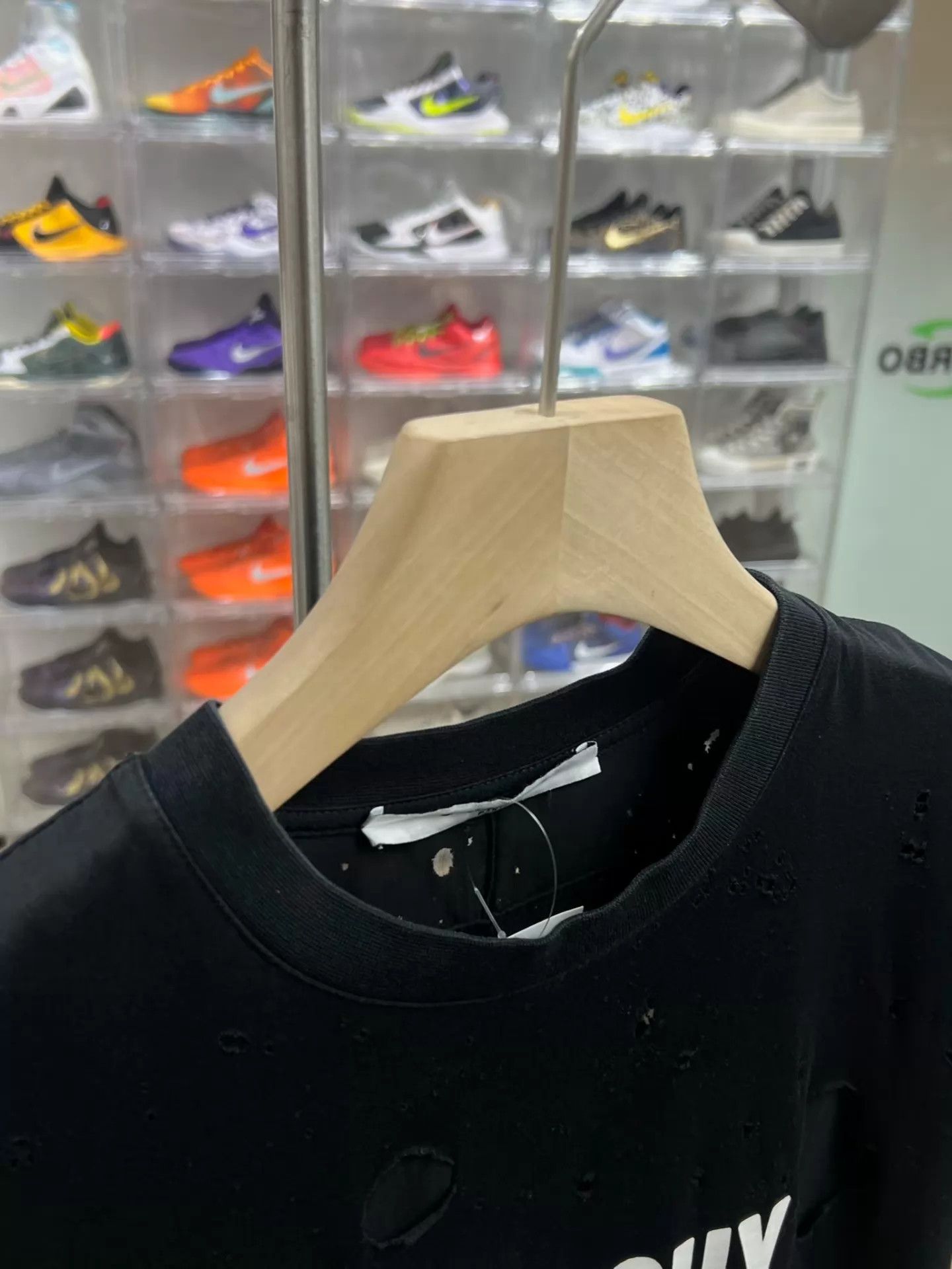 Givenchy Givenchy Distressed Ripped Short Tee XXS (Like New, Classic) Size US XXS / EU 40 - 3 Thumbnail