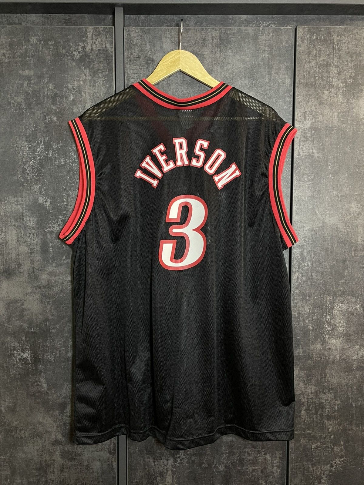 Champion Vintage 98s Iverson Philadelphia Sixers Jersey Basketball Size US XL / EU 56 / 4 - 3 Thumbnail