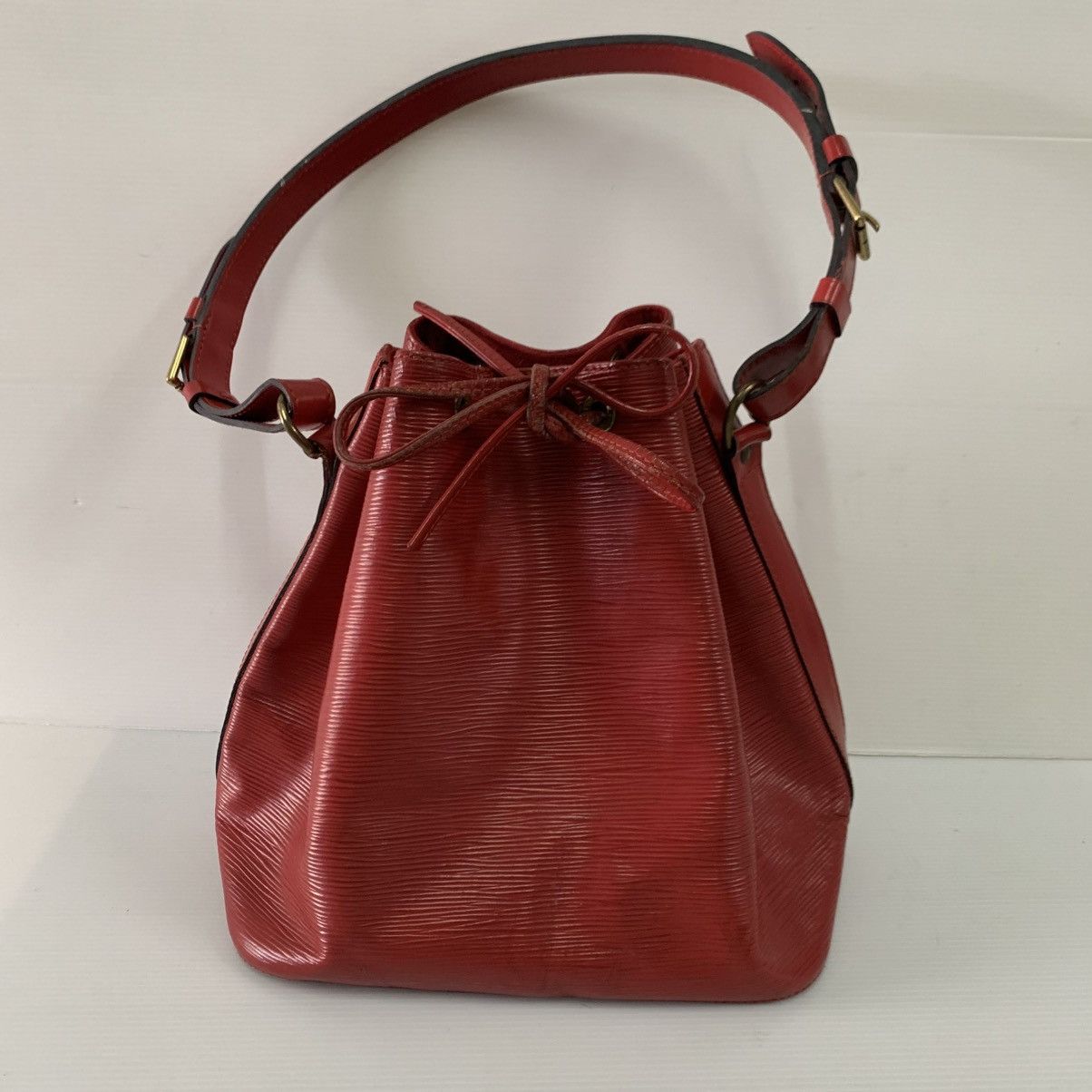 Louis Vuitton Louis Vuitton Epi Leather Petit Noe Size ONE SIZE - 1 Thumbnail
