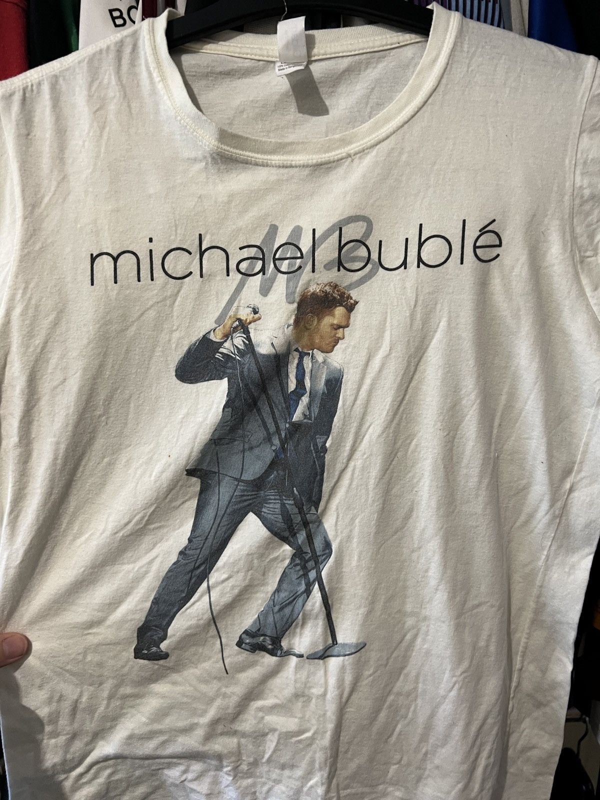 Band Tees 2011/2012 VINTAGE MICHAEL BUBBLE TOUR POP ROCK BAND T SHIRT Size L / US 10 / IT 46 - 3 Thumbnail