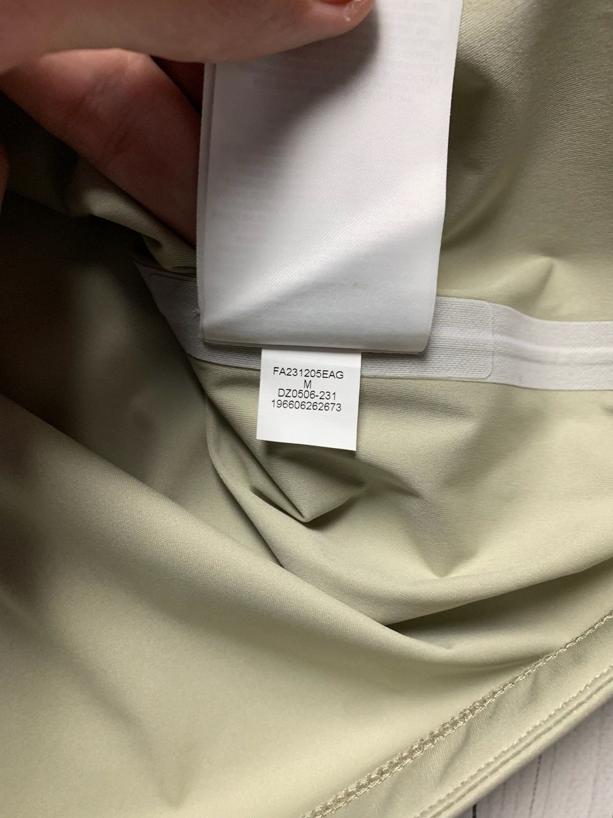 Jordan Brand Jordan x PSG soccer jacket size M beige rare Qatar Size US M / EU 48-50 / 2 - 8 Thumbnail