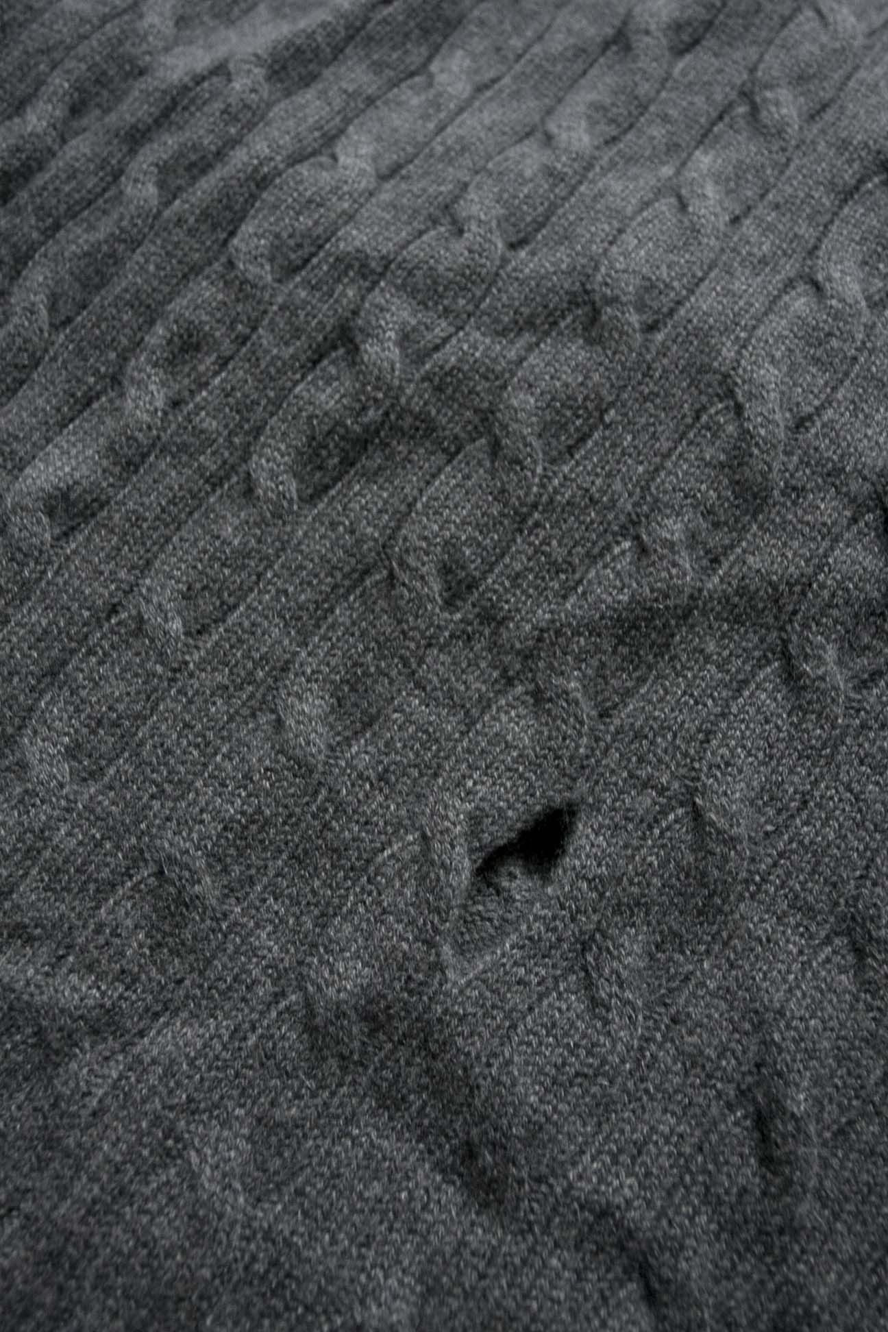 Ralph Lauren Black Label Ralph Lauren Black Label Sweater Poncho 100% Cashmere Size M Size M / US 6-8 / IT 42-44 - 4 Thumbnail