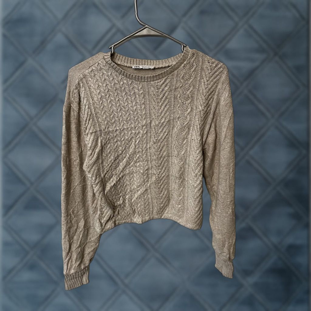 Zara VINTAGE Zara Women Sweater Cable Knit Pullover S Beige Pom Pom 90s Womens Size S / US 4 / IT 40 - 1 Thumbnail