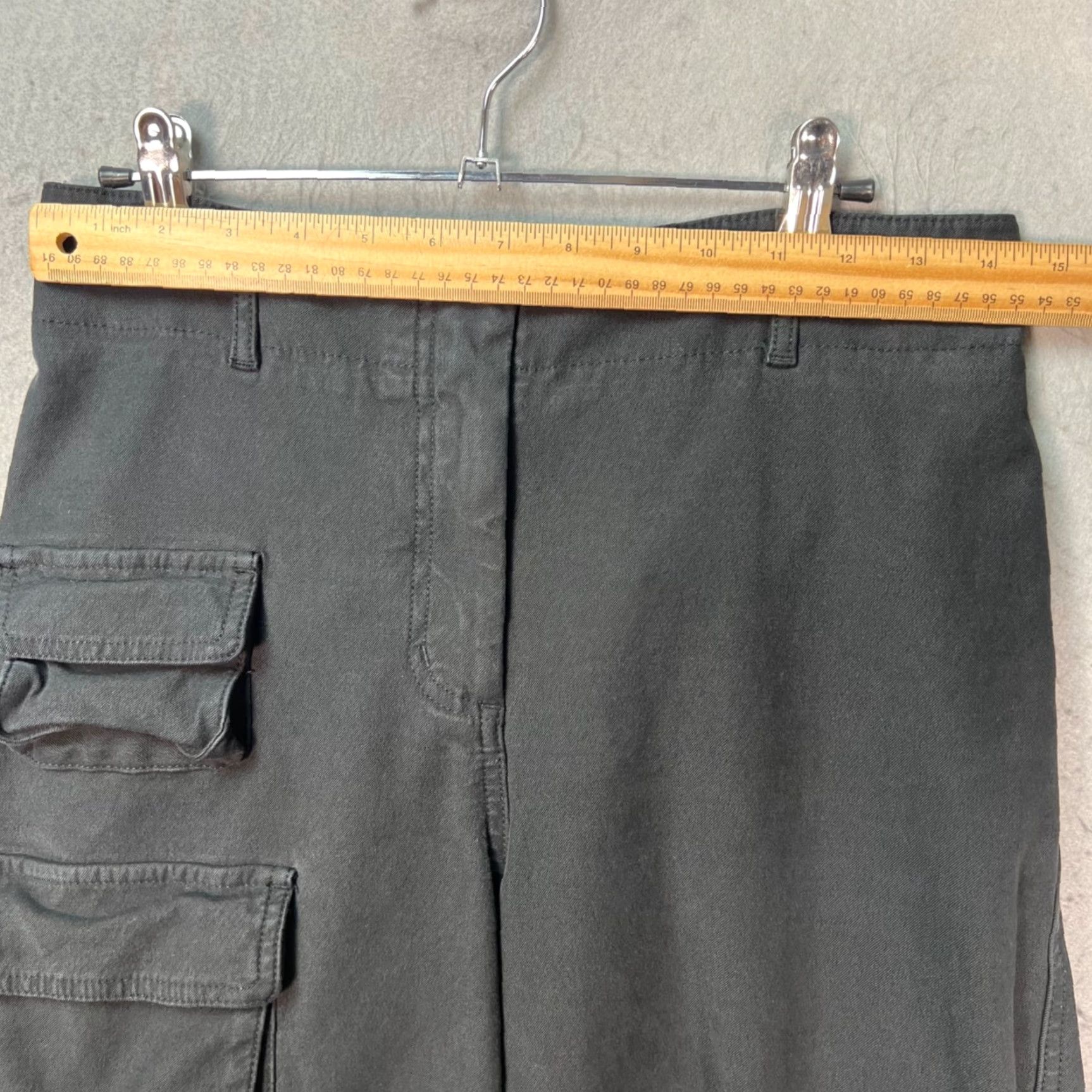 Vintage Wilfred Free Womens Pants Cargo Straight Leg High-Waisted Black Cotton 8 Inseam 30in Size 30" / US 8 / IT 44 - 5 Thumbnail