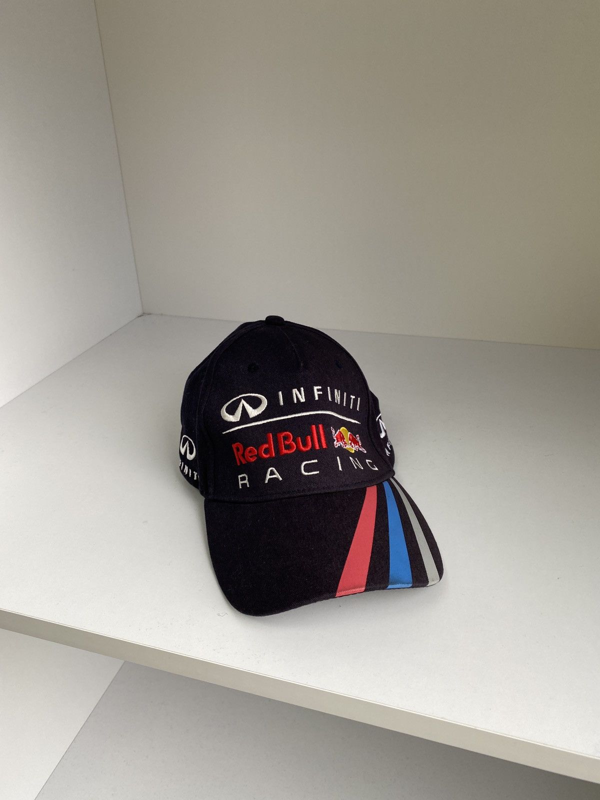 Pepe Jeans × Vintage Vintage Red Bull Pepe Jeans Racing Cap Size ONE SIZE - 1 Thumbnail