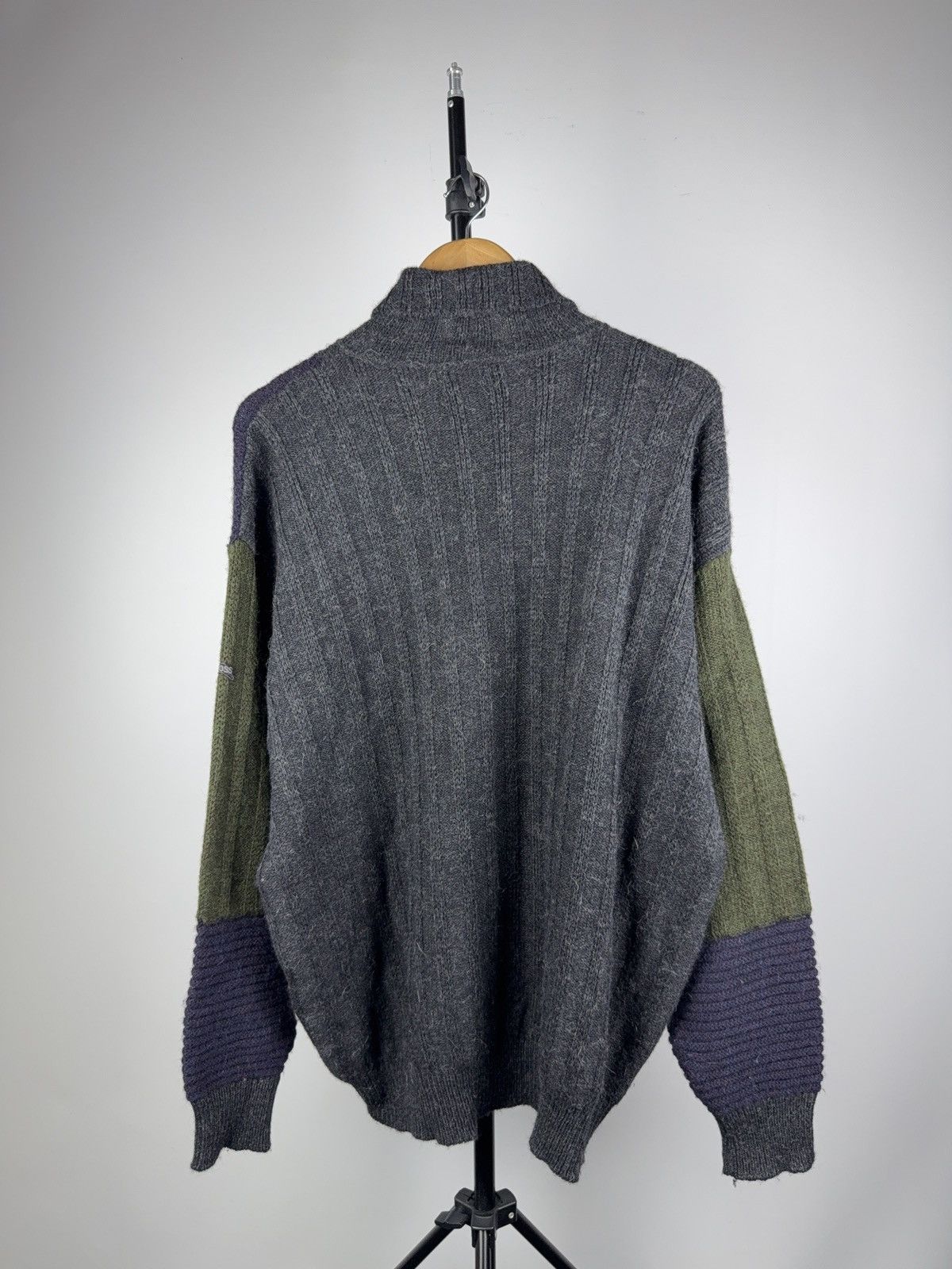 Hugo Boss Vintage 00s Luxury RARE Hugo Boss Austria Retro Sweater Size US L / EU 52-54 / 3 - 11 Thumbnail