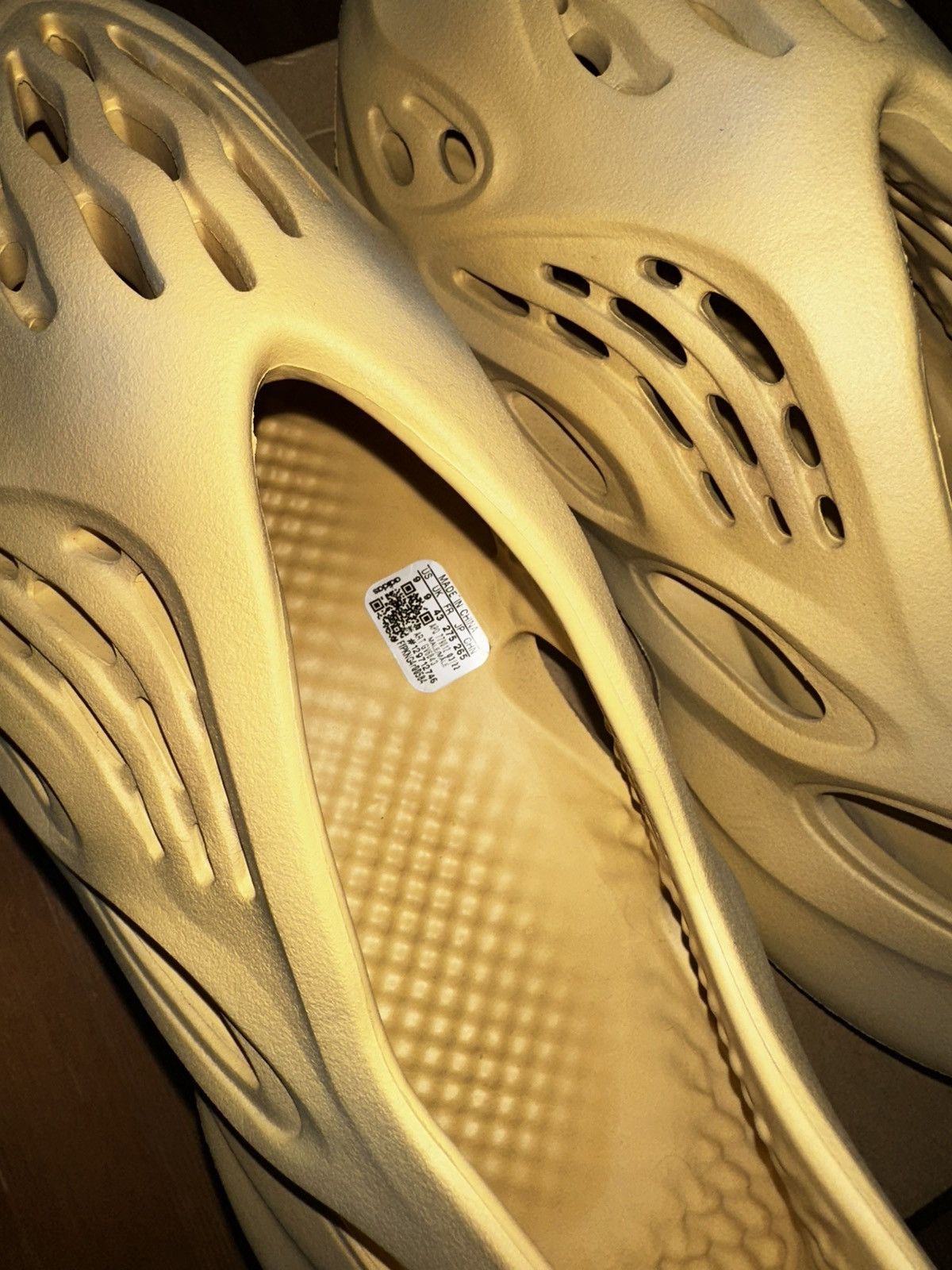 Adidas × Kanye West × Yeezy Yeezy Foam Rnnr Desert Sand Size US 9 / EU 42 - 9 Thumbnail