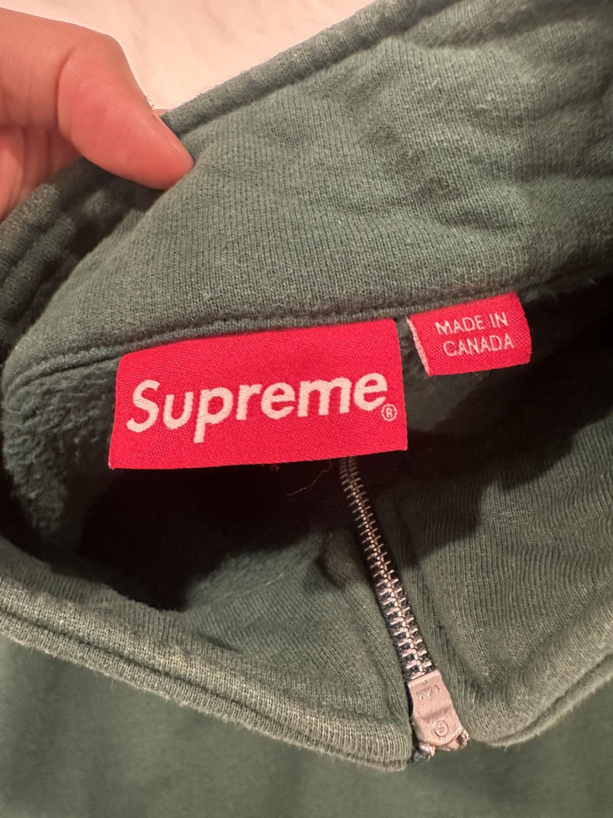 Supreme FW16 Supreme World Famous Half Zip Size US M / EU 48-50 / 2 - 4 Thumbnail