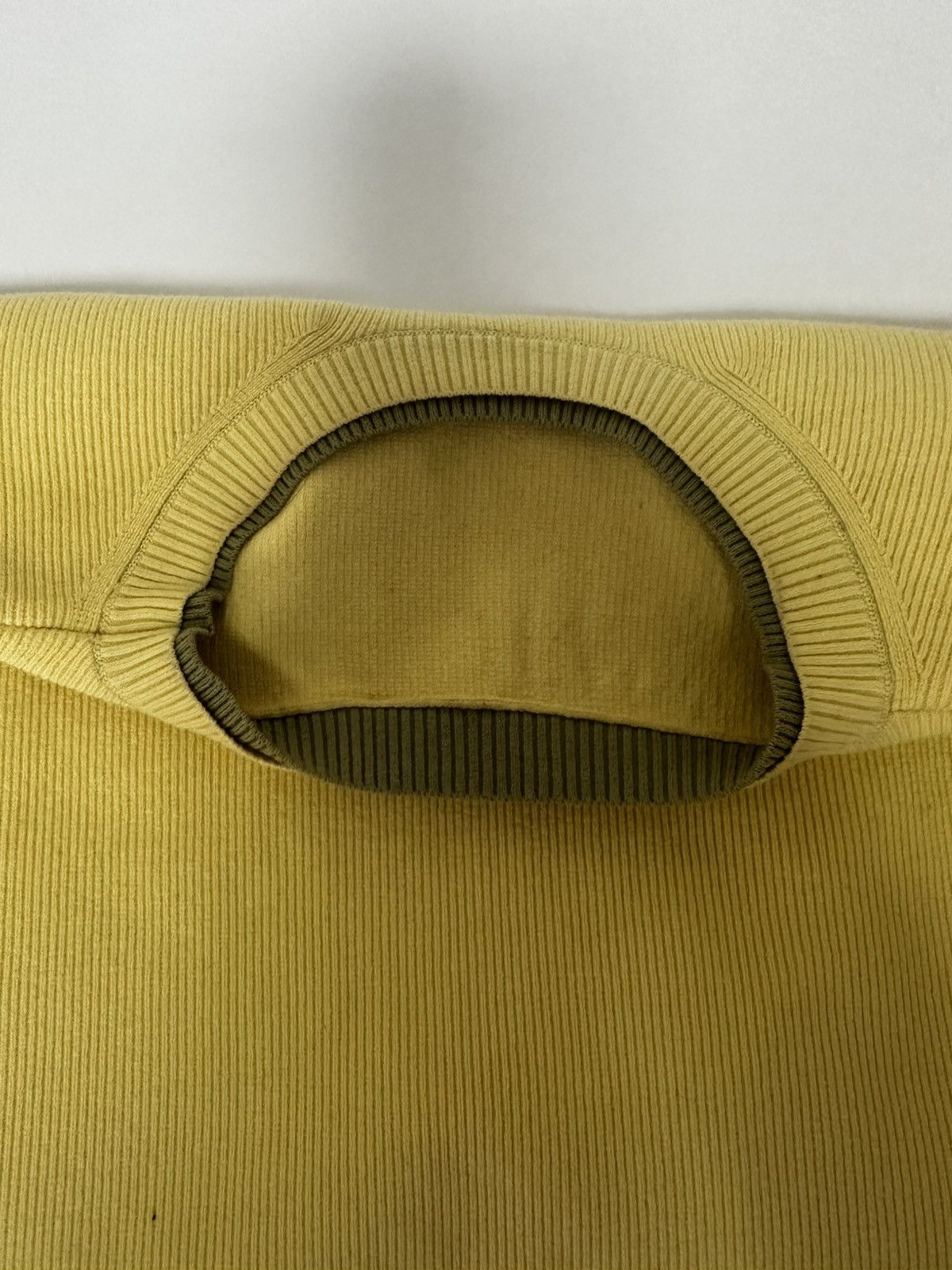 Jacquemus Jacquemus “Colza” Knitted T-shirt Size US M / EU 48-50 / 2 - 10 Thumbnail