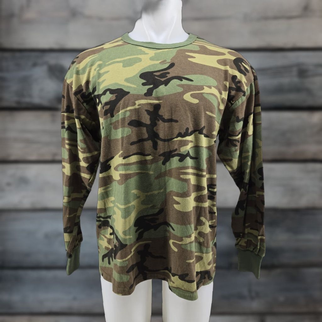 Rothco Rothco Woodland Long Sleeve Camo T-Shirt XL Men, Multicolor, Colorful, Camouflage, T-shirt, Regular Fit Size US XL / EU 56 / 4 - 1 Thumbnail