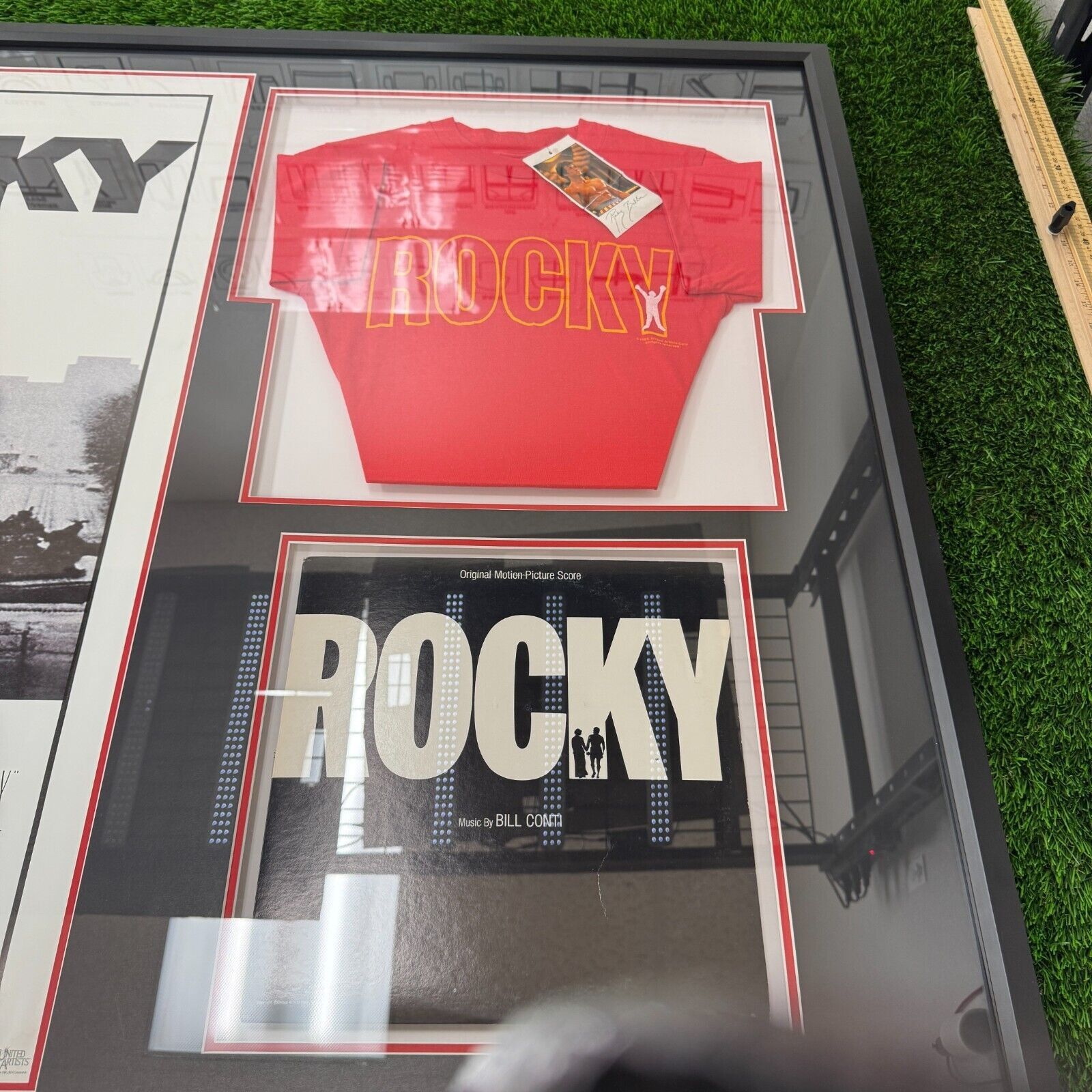 Other 1976 Rocky Movie Memorabilia Framed Shirt Poster Vinyl Album Size US XXL / EU 58 / 5 - 8 Thumbnail
