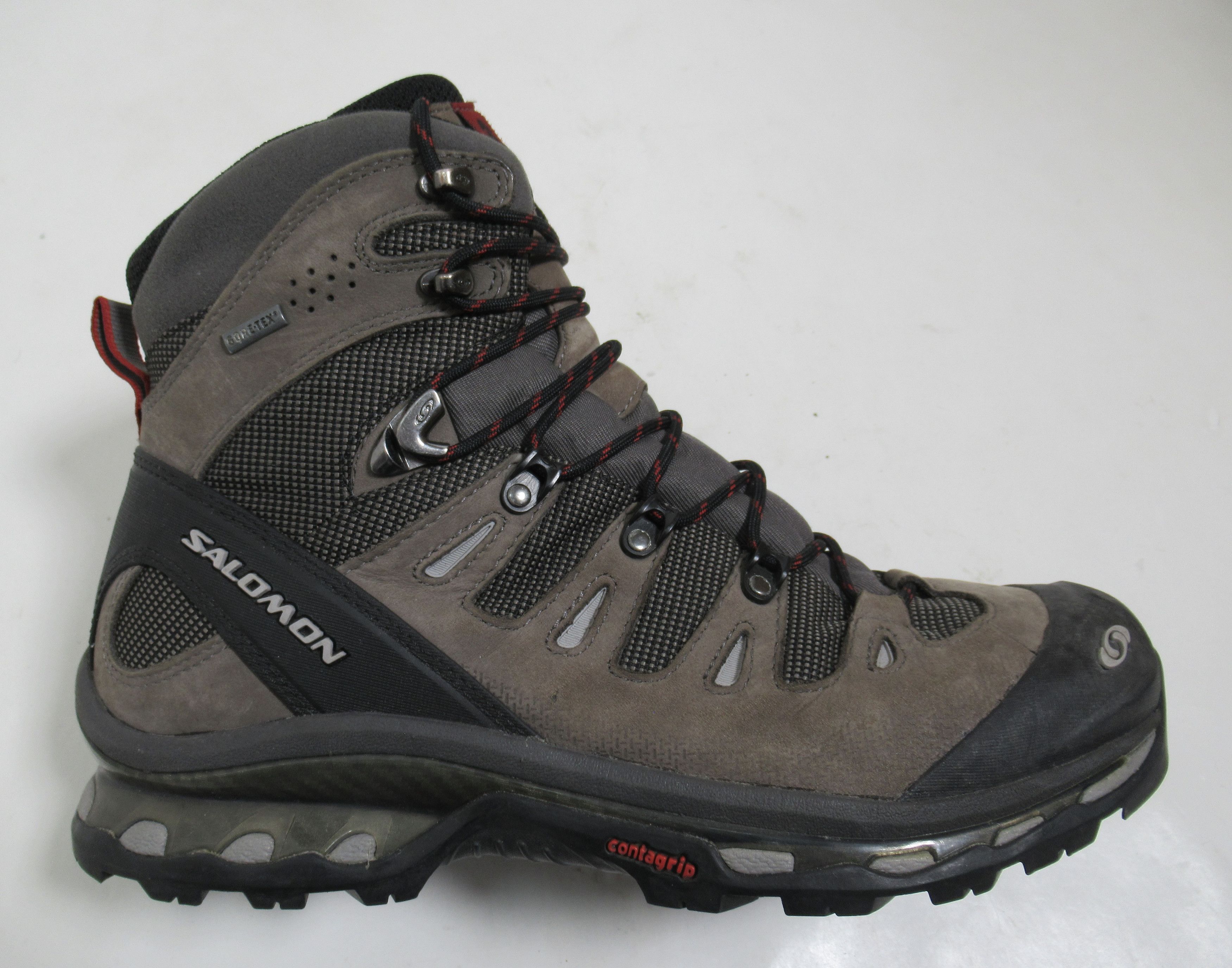 Salomon Salomon Men s Quest 4D Gore Tex Leather Hiking Boots 590606 Grailed