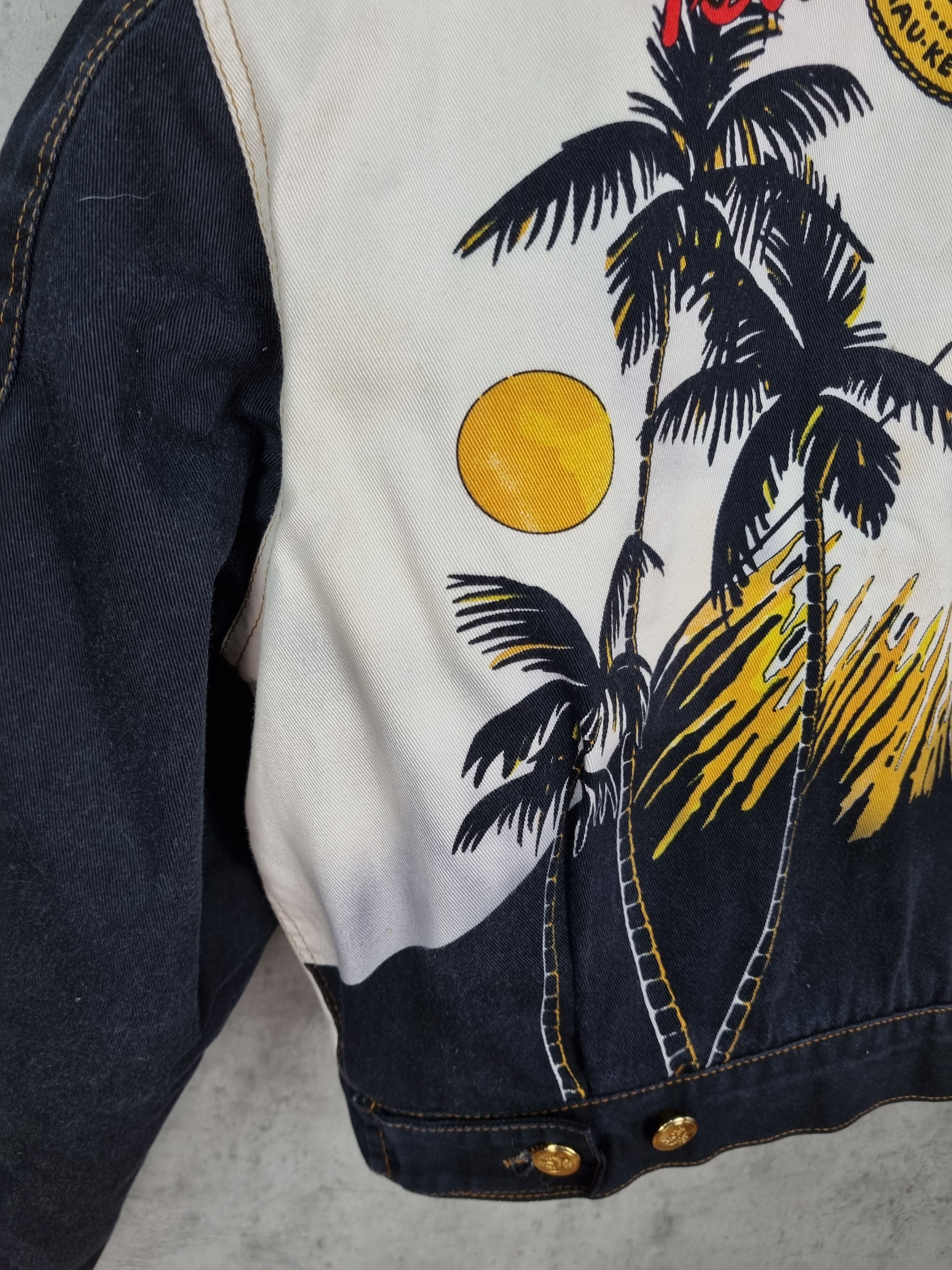 MCM Rare MCM Denim Jacket Made in Italy Dirty Vintage Size S / US 4 / IT 40 - 22 Thumbnail