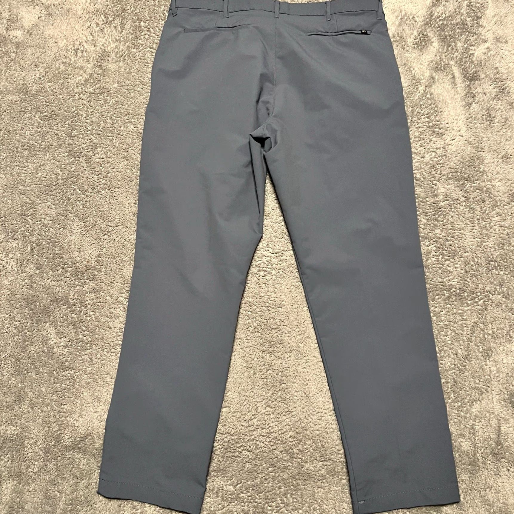 Banana Republic Banana Republic Pants Mens Golf Gray Flat Front Performance Chino 38x29 Mens Size US 38 / EU 54 - 3 Thumbnail