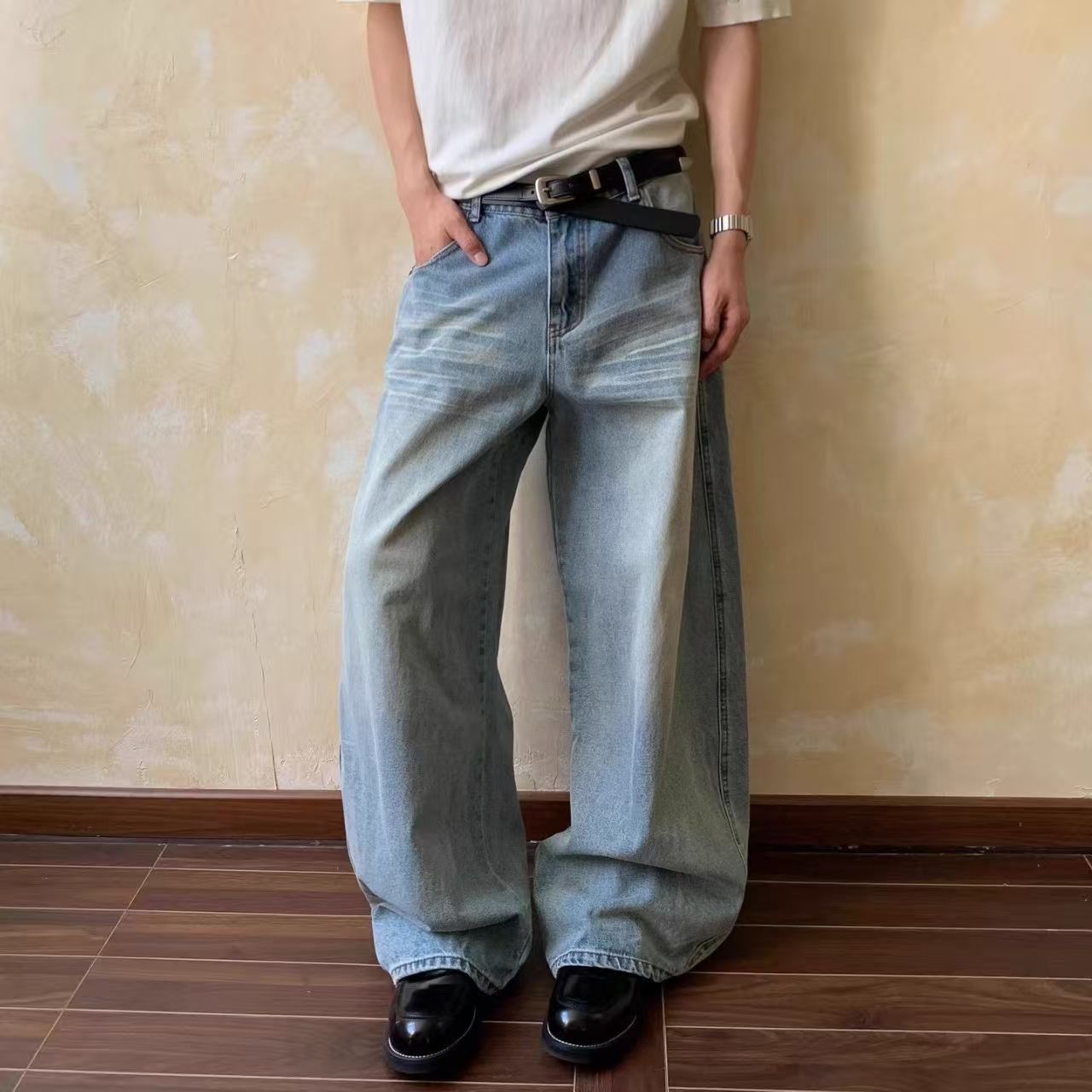 Vintage Blue High-Street Washed Vintage Straight-Leg Jeans Size US 32 / EU 48 - 1 Thumbnail