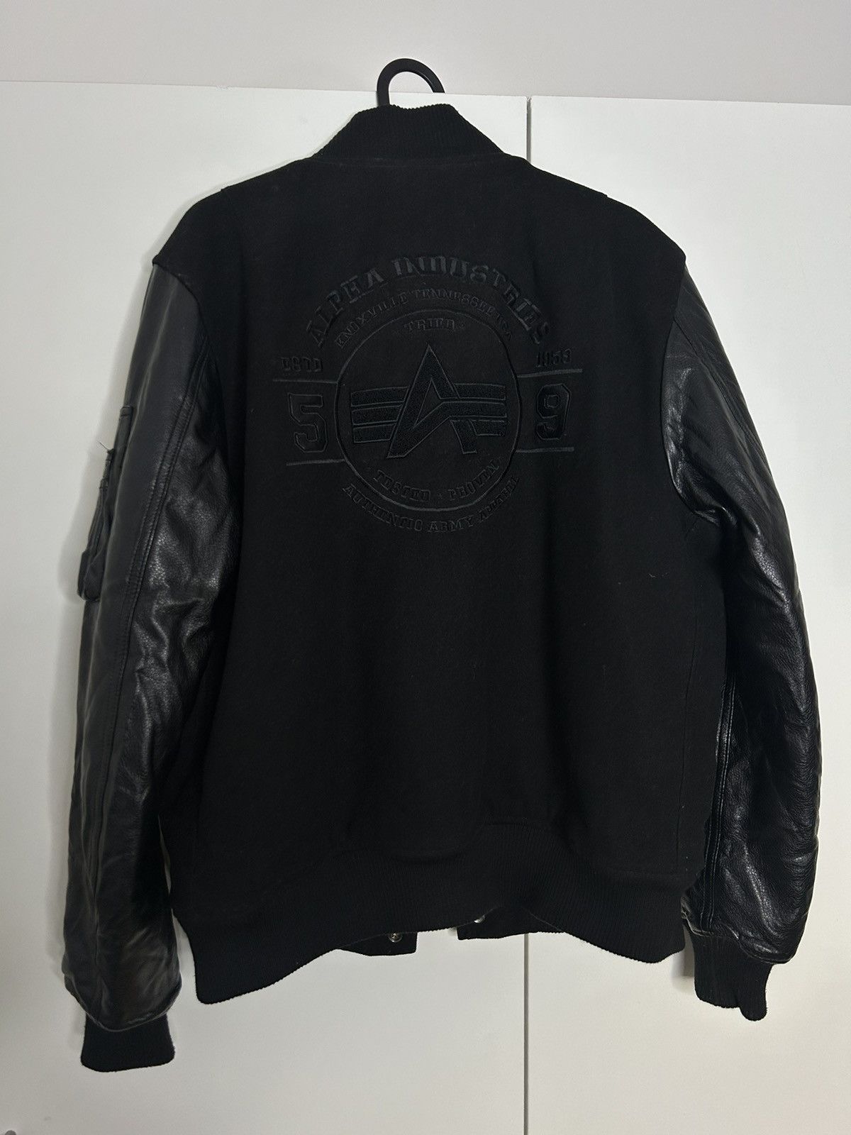 Alpha Industries Alpha Industries bomber Size US S / EU 44-46 / 1 - 6 Thumbnail