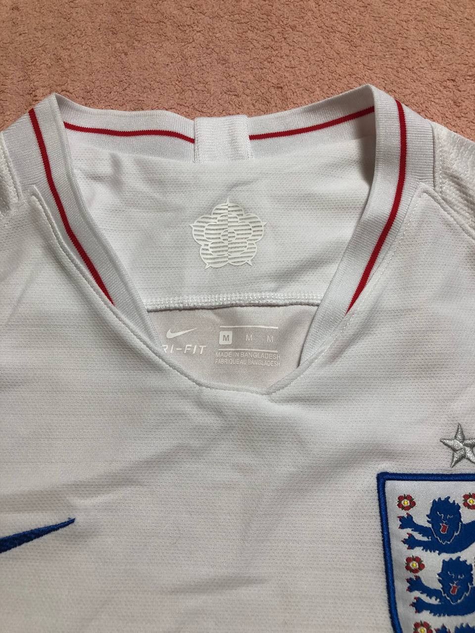 Nike Nike England Home Football Shirt Jersey 2018-2020 Size M Size US M / EU 48-50 / 2 - 9 Thumbnail