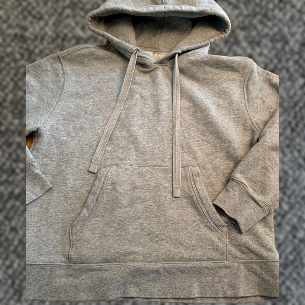 Athleta Athleta Gray Drawstring Sweatshirt SZ M Womens Pullover activewear Size M / US 6-8 / IT 42-44 - 1 Thumbnail