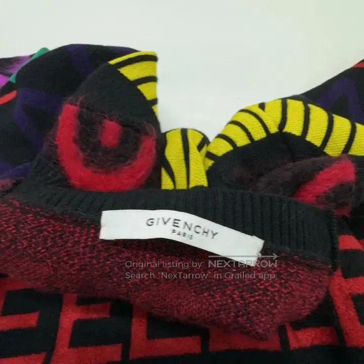 Givenchy Givenchy Letter Logo Print Long Sleeve Knit Sweater. Size US M / EU 48-50 / 2 - 6 Thumbnail
