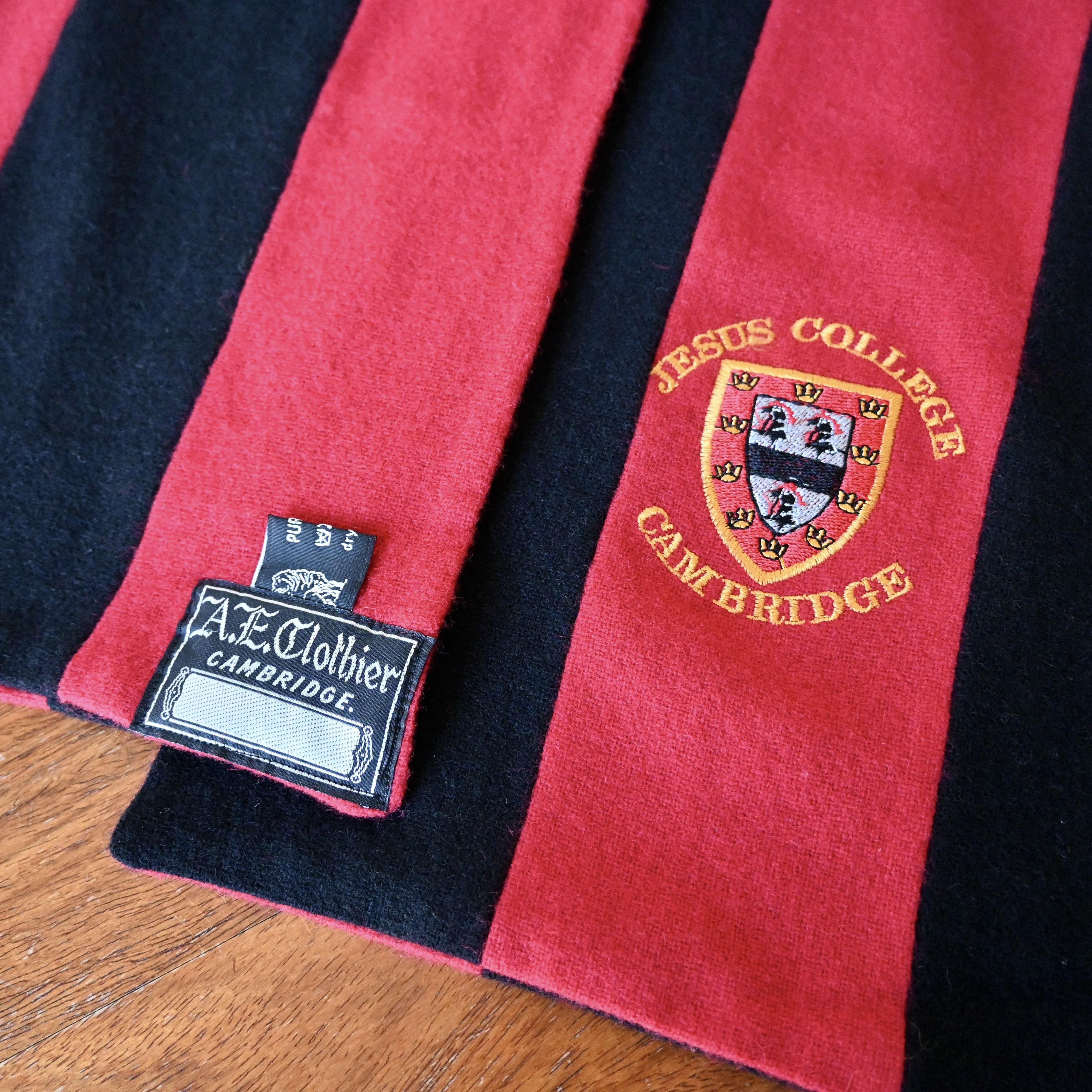 Other A.E.Clothier JESUS COLLEDGE CAMBRIDGE wool scarf, made in UK Size ONE SIZE - 14 Thumbnail
