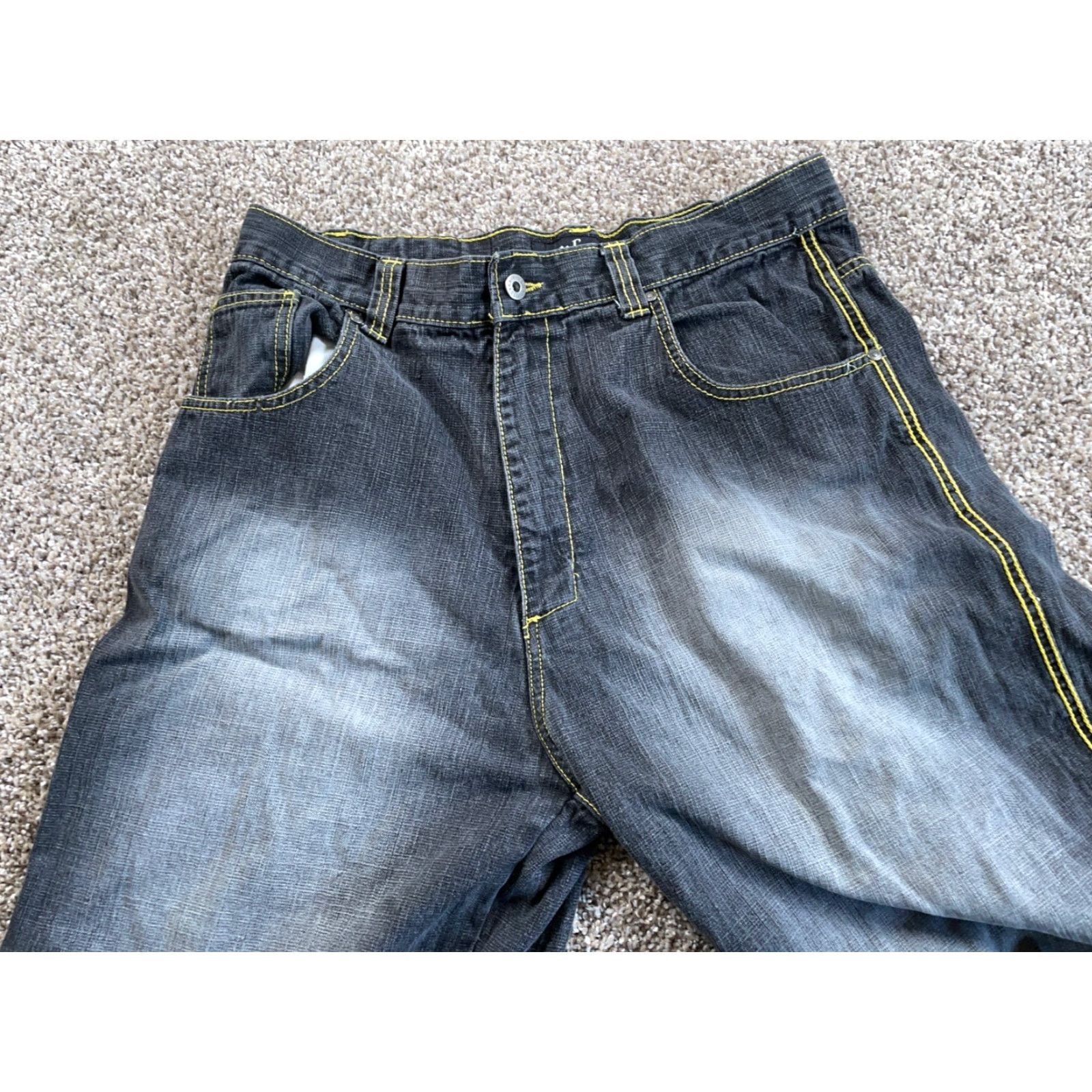 Vintage VINTAGE Ubug Baggy Fit Jean Shorts Bermuda Men 35 x 14 Black Yellow Stitching Denim Cotton Hip Hop Retro 90s Mens Size US 35 - 4 Thumbnail