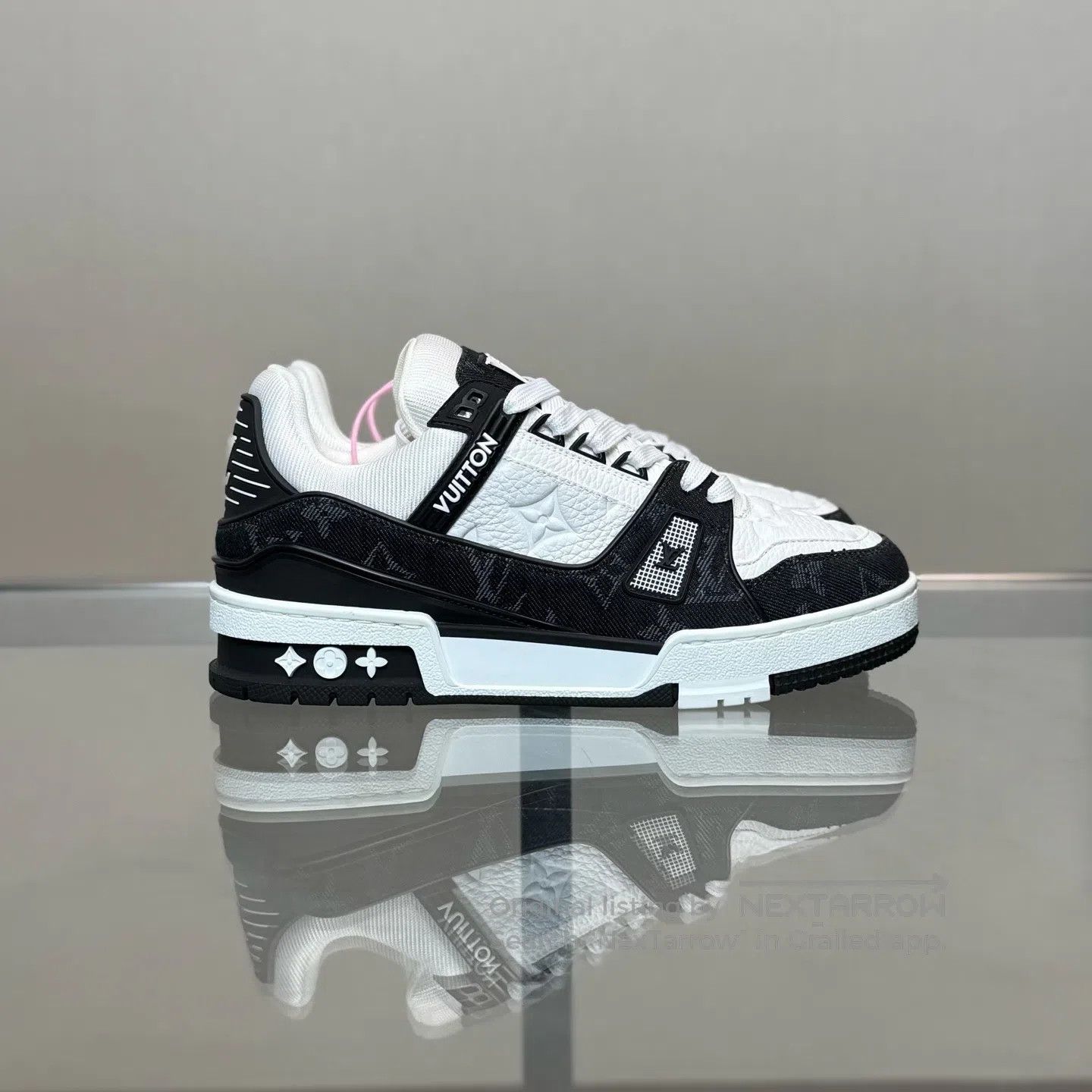 Louis Vuitton Louis Vuitton Trainer Black and White Jeans shoes Size US 6 / IT 36 - 3 Thumbnail