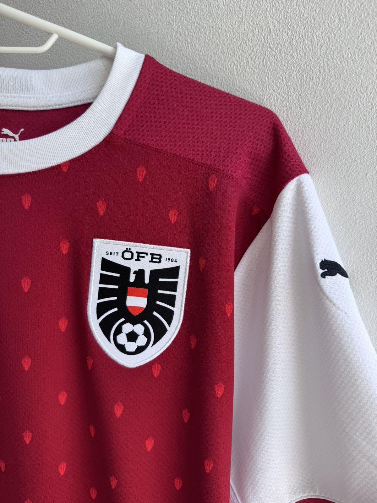 Puma AUSTRIA OFB 2020 2021 2022 HOME FOOTBALL SHIRT SOCCER JERSEY Size US L / EU 52-54 / 3 - 5 Thumbnail