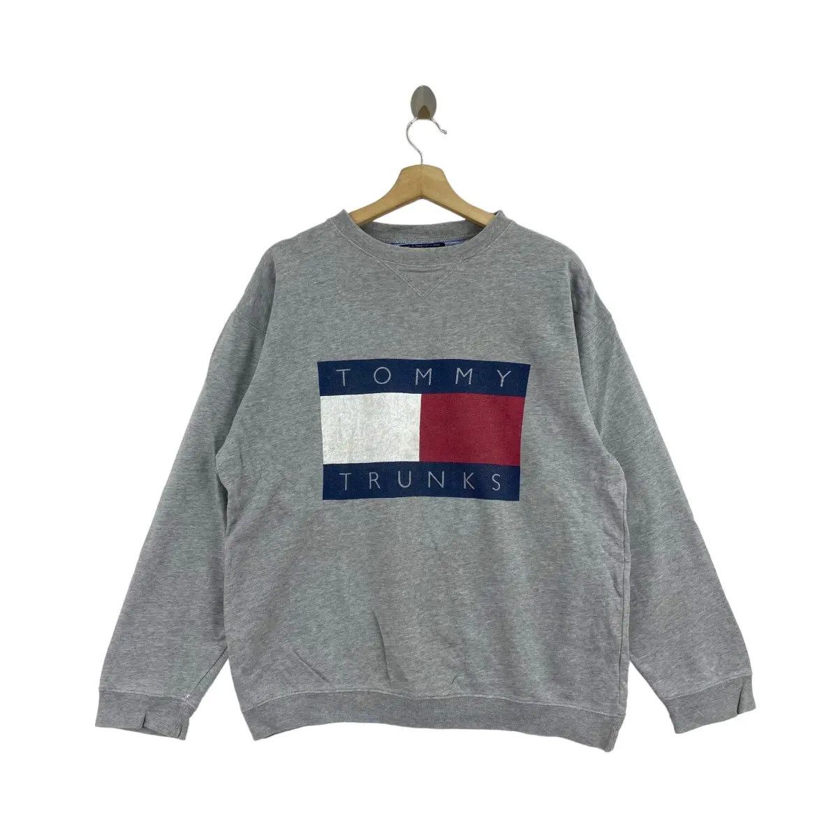 Tommy Hilfiger Vintage 90’ TOMMY HILFIGER Trunks Flag Sweatshirt Pullover Size US M / EU 48-50 / 2 - 1 Thumbnail