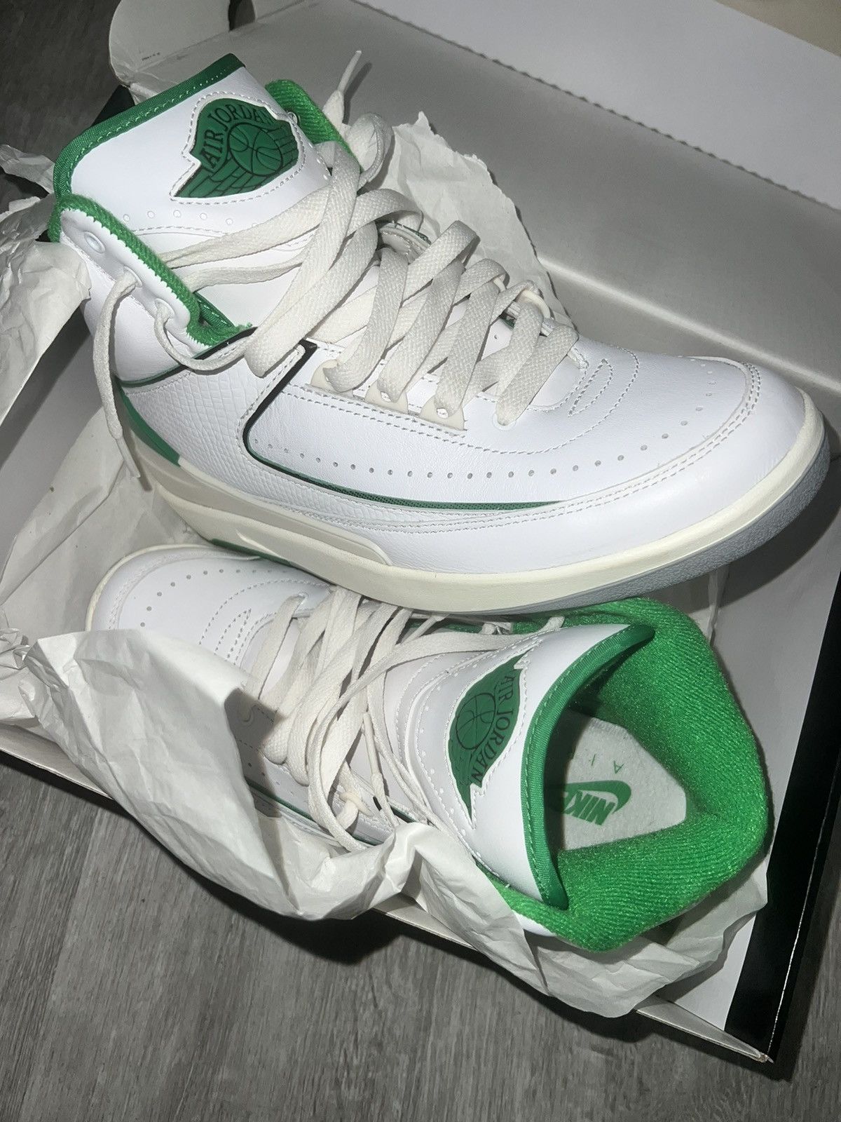 Jordan Brand × Nike Lucky green Jordan 2 Size US 7 / EU 40 - 3 Thumbnail