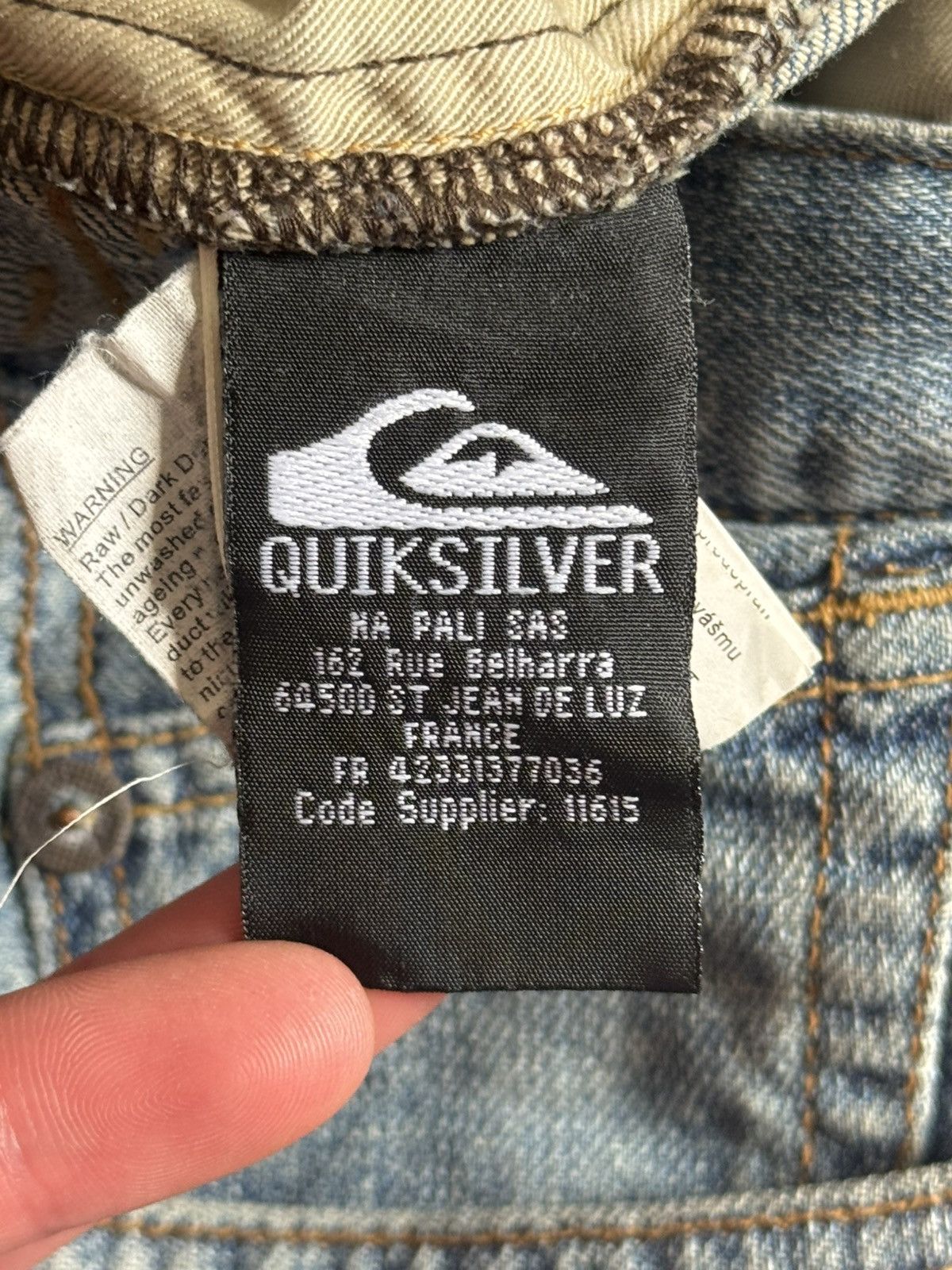 Quicksilver Quiksilver 36 vintage denim shorts 🩳 surf style Y2K Size US 36 / EU 52 - 13 Thumbnail