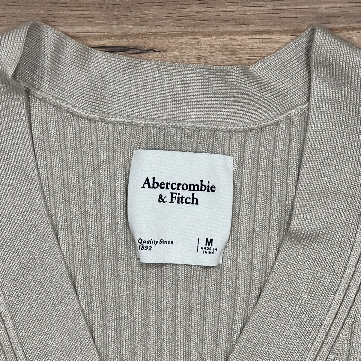 Abercrombie & Fitch Abercrombie & Fitch Cropped Ribbed Medium Beige Cardigan Size M / US 6-8 / IT 42-44 - 2 Thumbnail