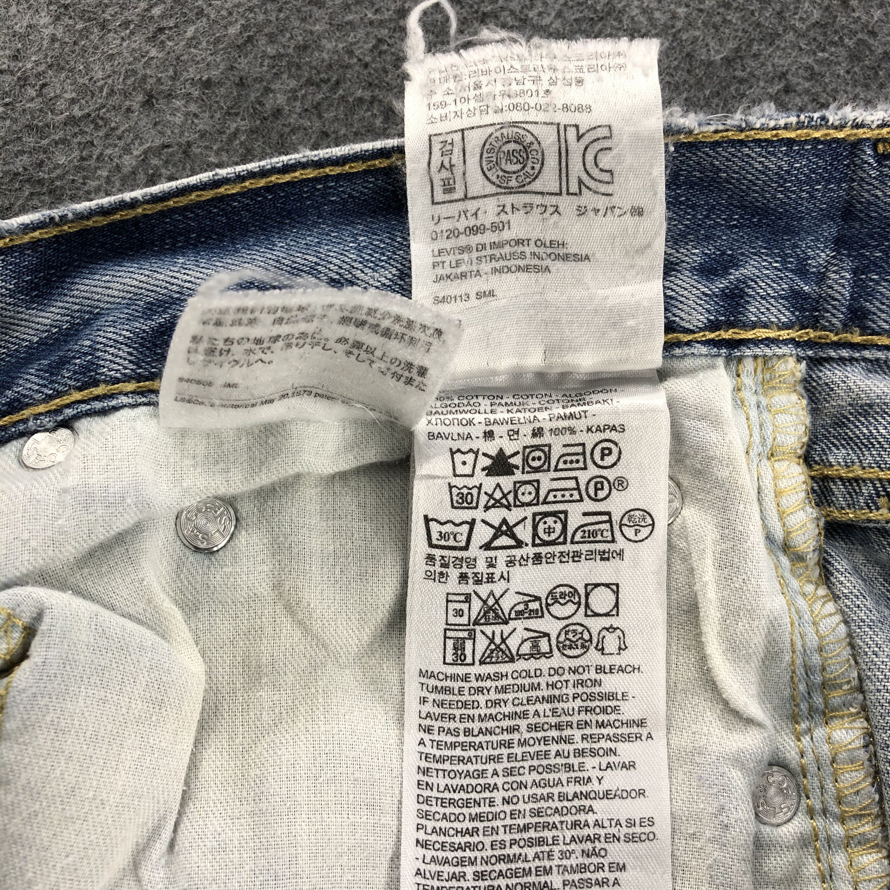 Levi's × Vintage Vintage Blue Wash Levis 514 Jeans-JM1440 Size US 31 - 11 Thumbnail
