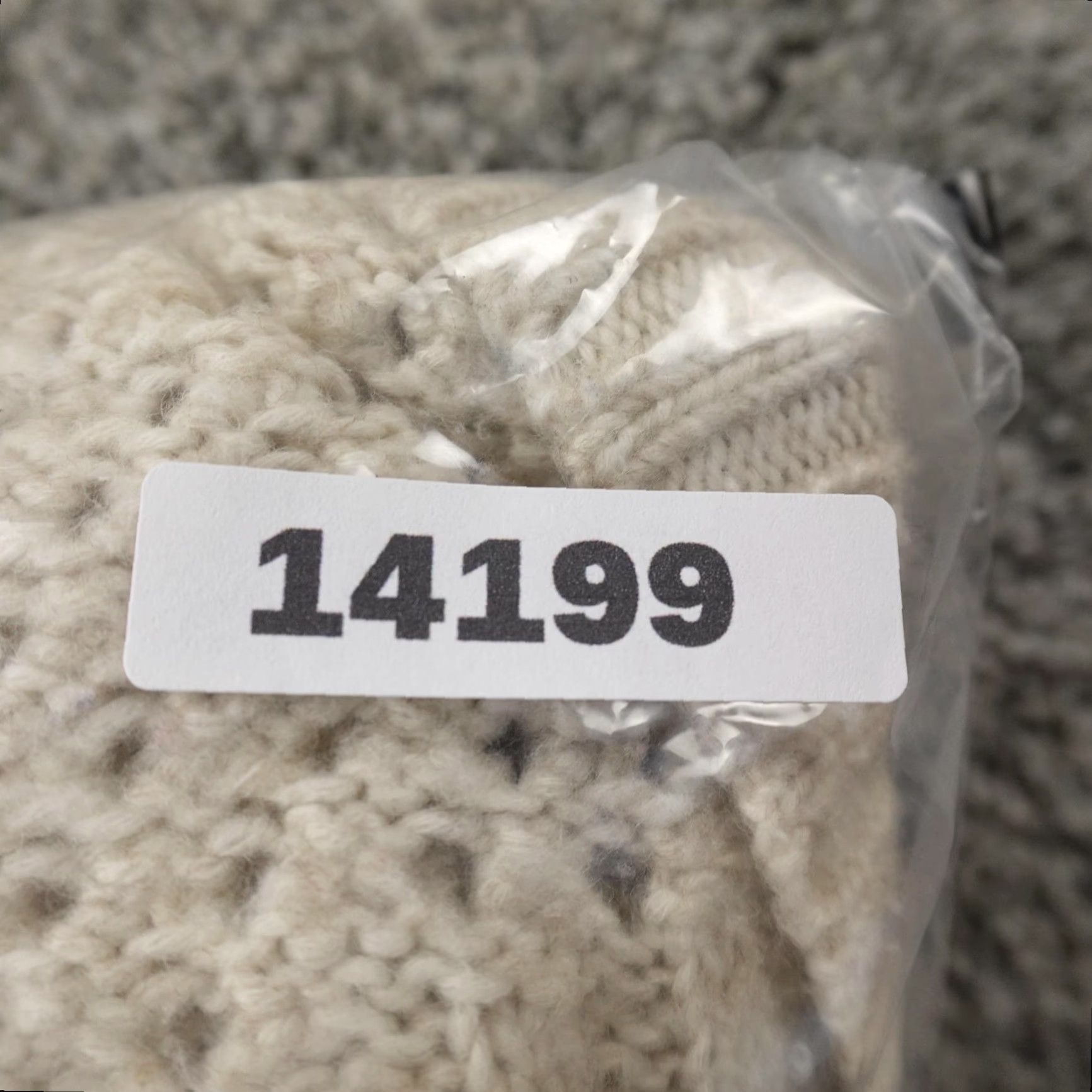 American Eagle Outfitters American Eagle Cardigan Womens M Beige Open Front Knit Sweater V-Neck Pockets Size M / US 6-8 / IT 42-44 - 8 Thumbnail
