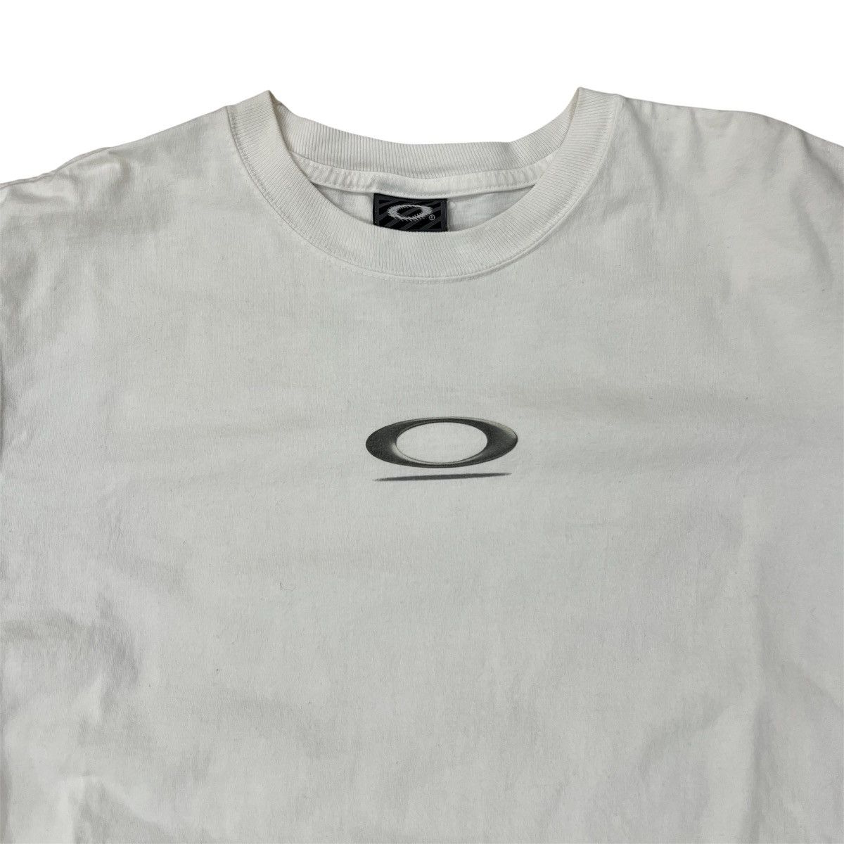Oakley Vintage Oakley Software Floating Logo Tshirt Size US M / EU 48-50 / 2 - 2 Thumbnail