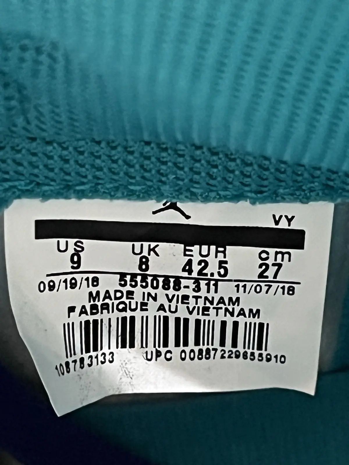 Nike Jordan 1 Retro High Turbo Green Size US 9 / EU 42 - 10 Thumbnail
