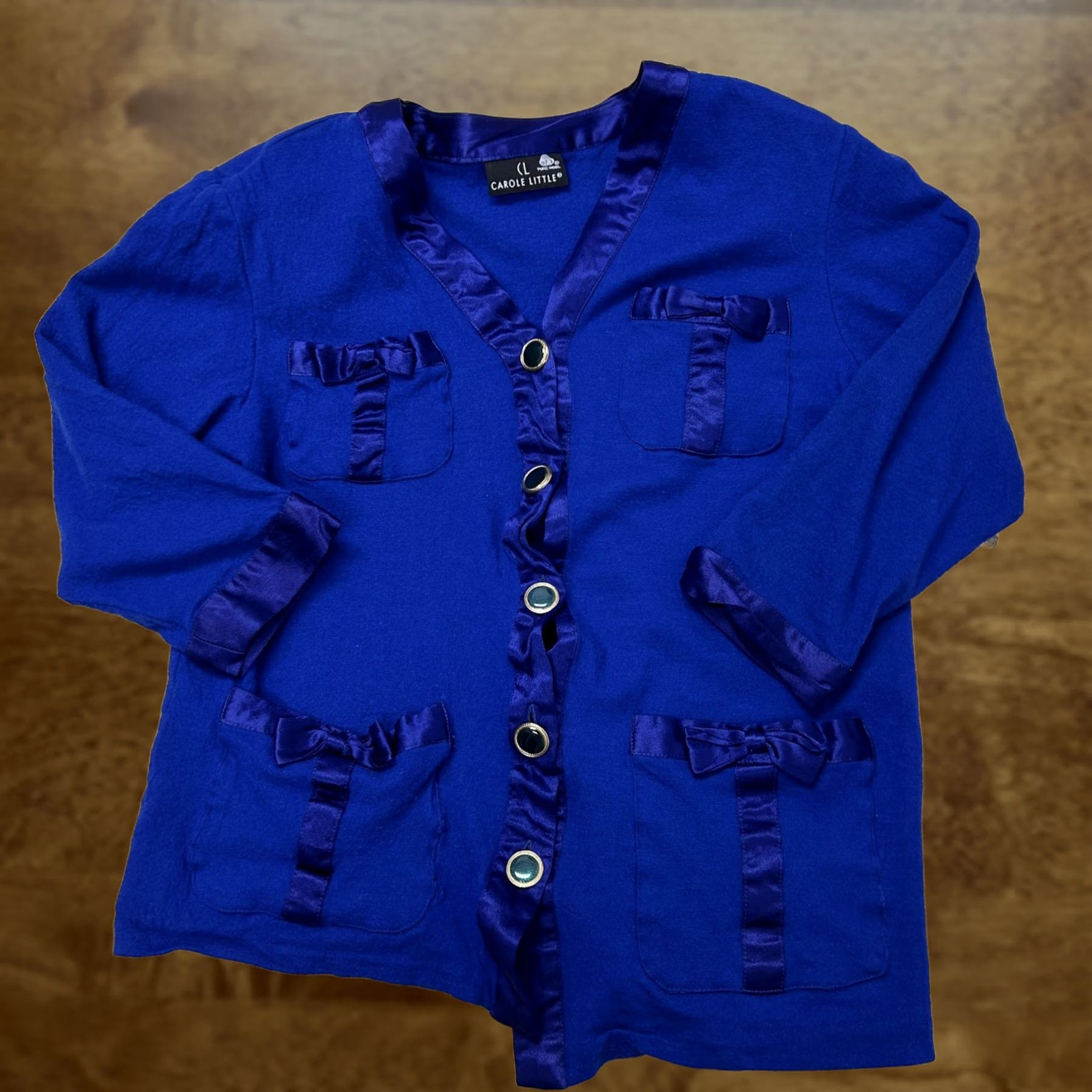 Vintage VINTAGE Carole Little Cardigan Women's 10 Blue Wool Rayon V-Neck Satin Bow Trim Cardigan Sweater 3/4 Sleeve" Size L / US 10 / IT 46 - 1 Thumbnail