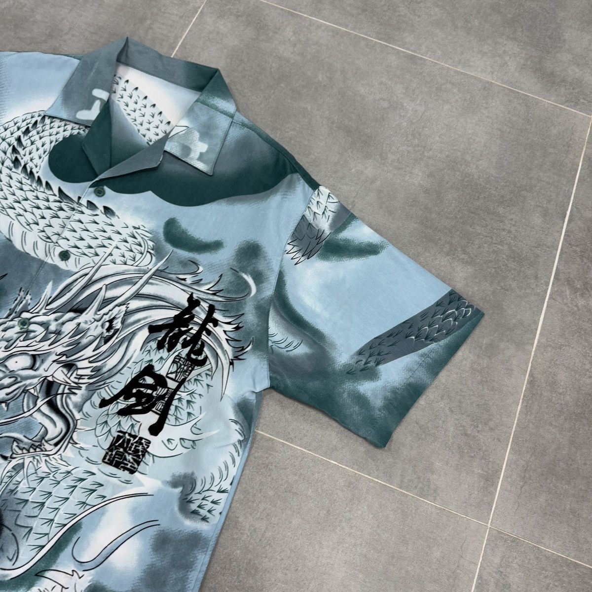 Japanese Brand × Vintage Dragon Japanese Style Aloha Hawaiian Button Shirt Size XL Size US XL / EU 56 / 4 - 5 Thumbnail