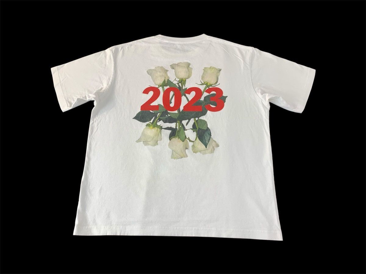 Other Hype Cali Dewitt Bless This Mess White Roses Screen Tee Size US XL / EU 56 / 4 - 2 Thumbnail