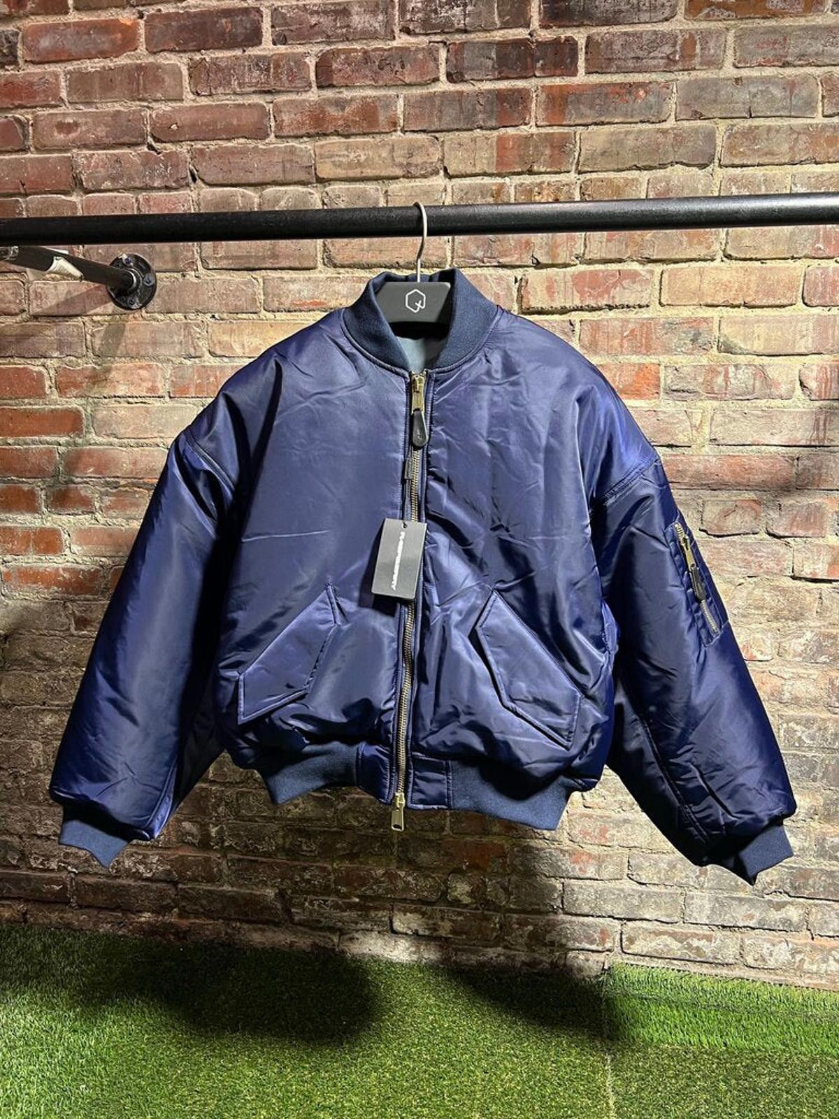 The GV Gallery GV Gallery Navy Bomber Sz. S Size US S / EU 44-46 / 1 - 1 Thumbnail
