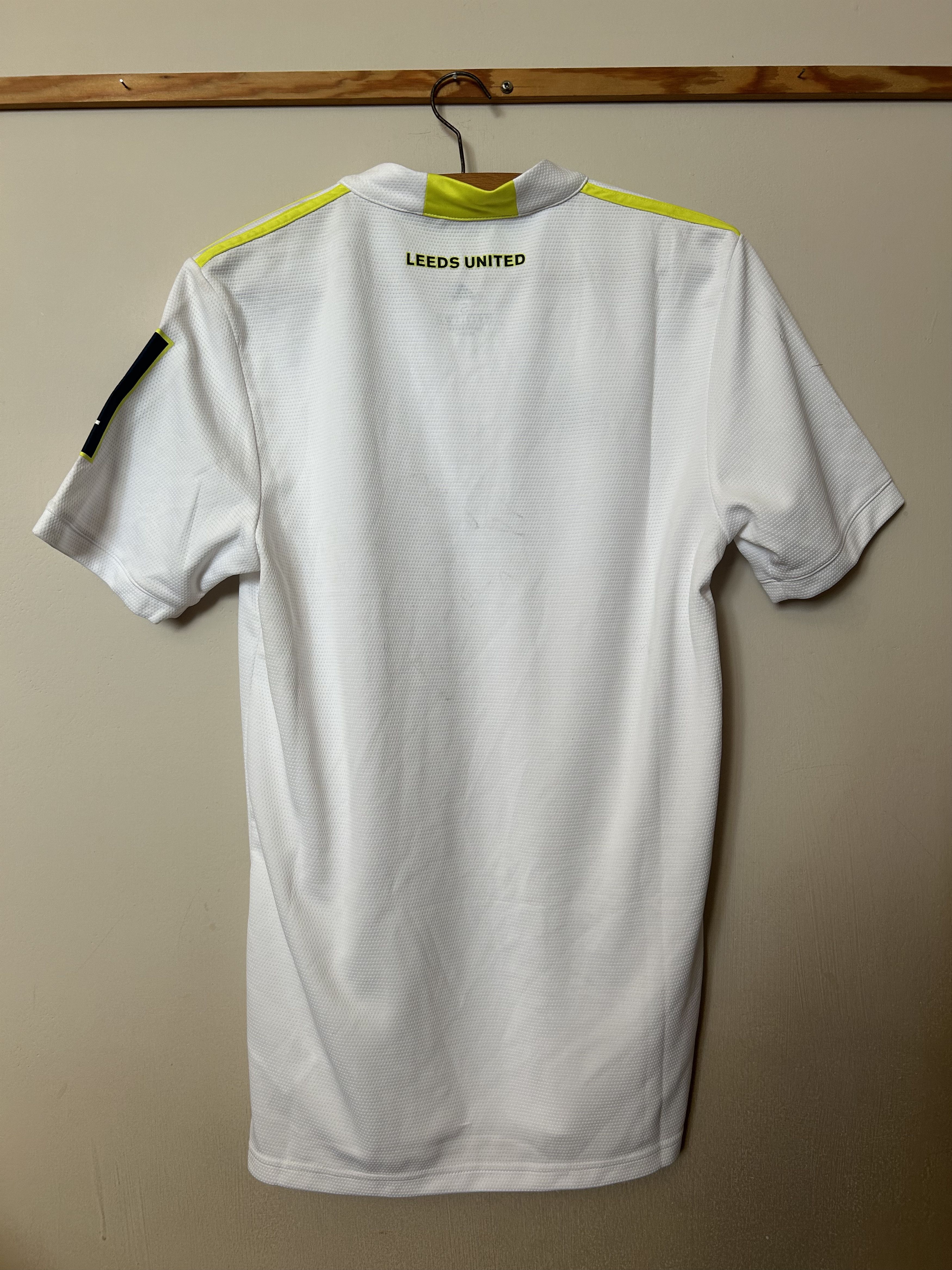 Adidas NEW - LEEDS UNITED F.C. 2021 - 2022 - Adidas - UNIQUE Size US S / EU 44-46 / 1 - 3 Thumbnail