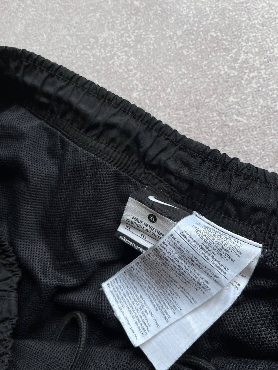 Nike Vintage Nike Swoosh Baggy Nylon Trackpants Y2K 36 Size US 36 / EU 52 - 5 Thumbnail